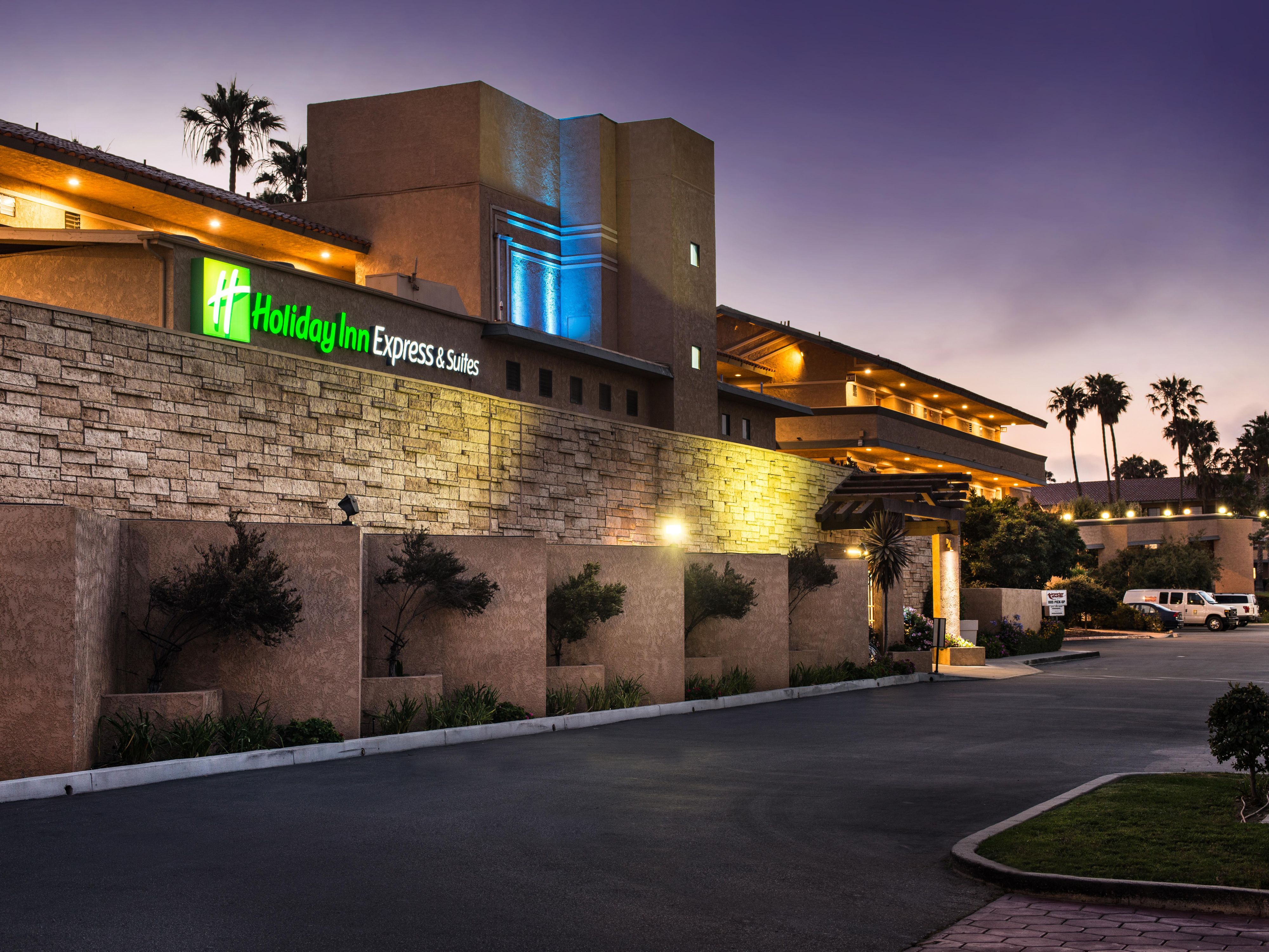 Holiday Inn Express Suites Ventura Harbor Hotel By Ihg