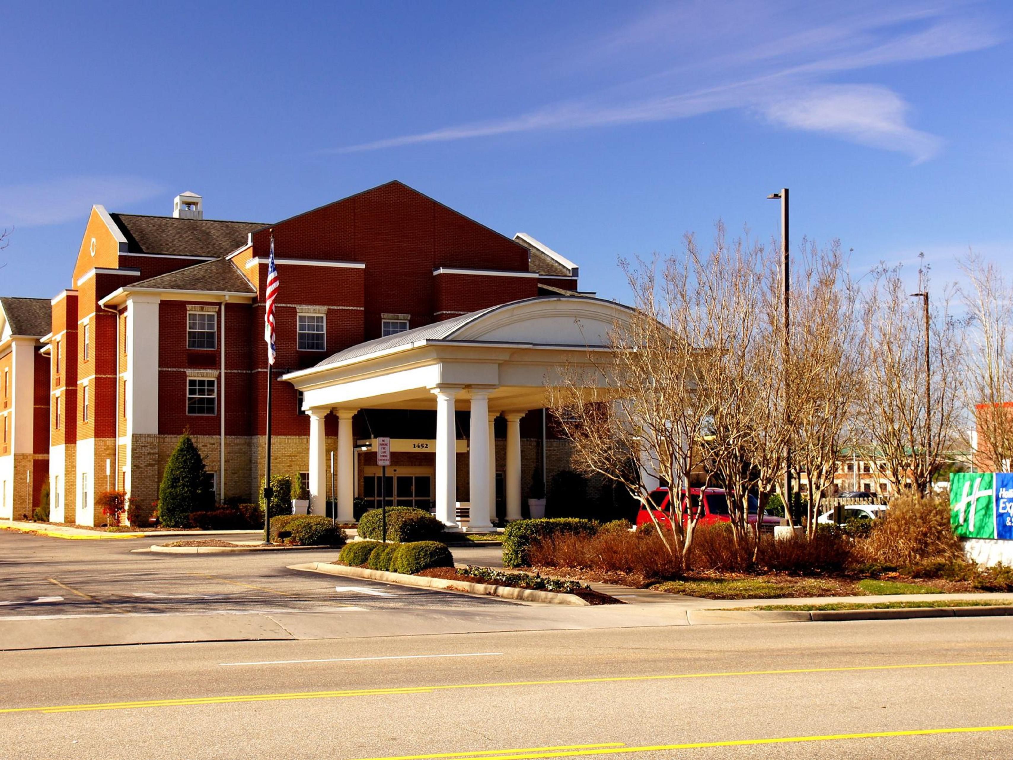 Williamsburg Hotel Near Jamestown Holiday Inn Express Suites