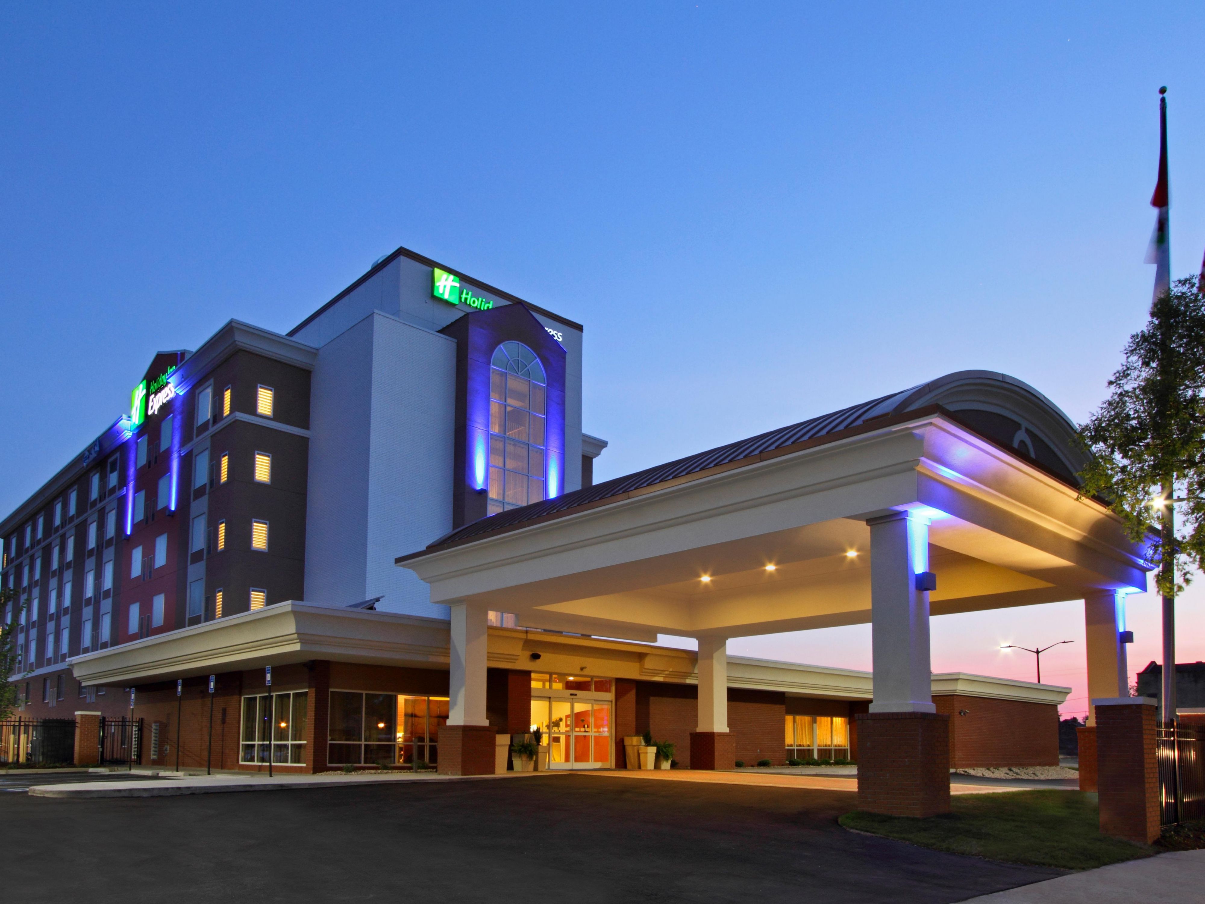 Holiday Inn Express Augusta Downtown Hotel By IHG