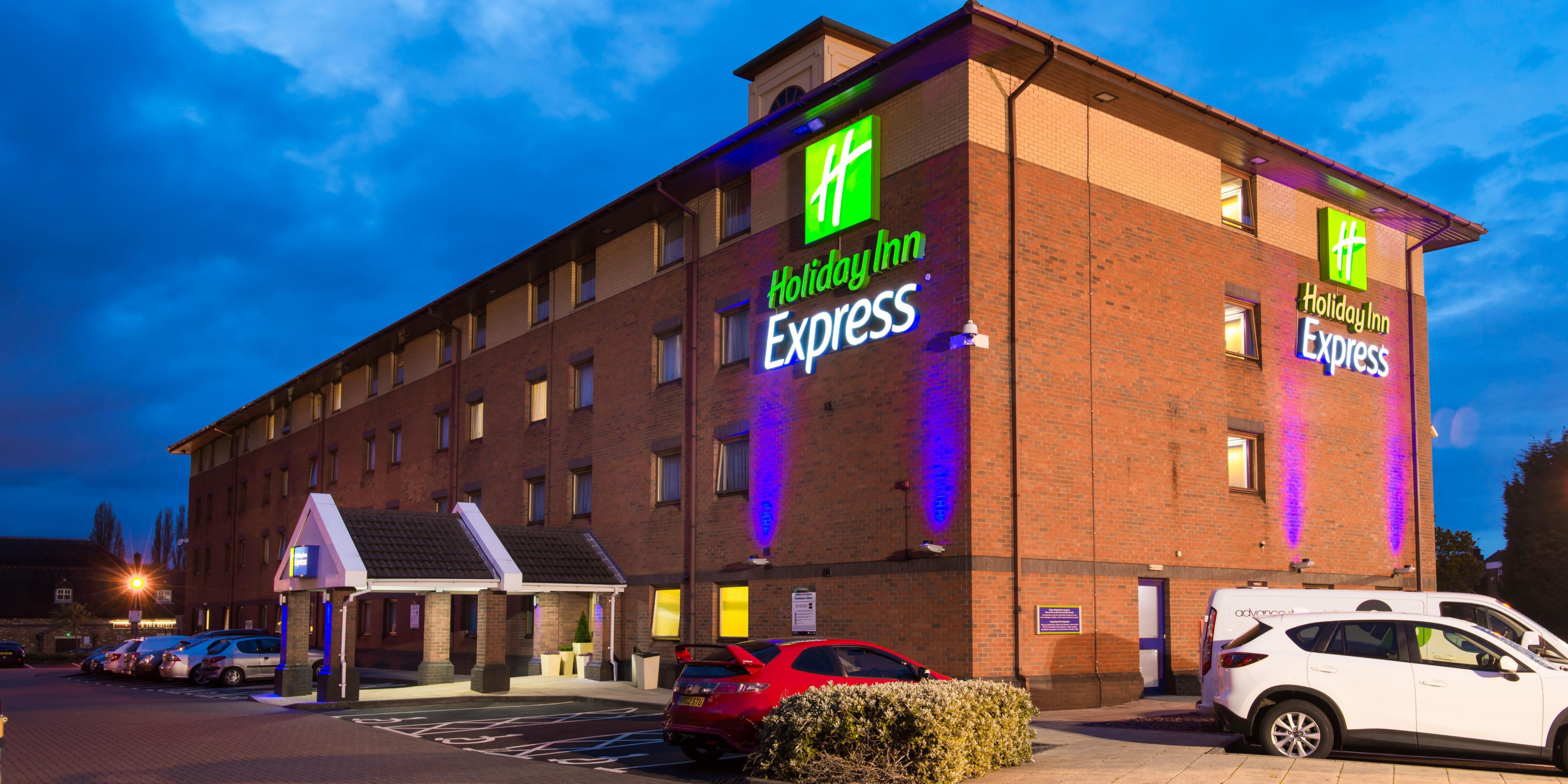 Holiday Inn Express Birmingham Oldbury Map & Driving Directions