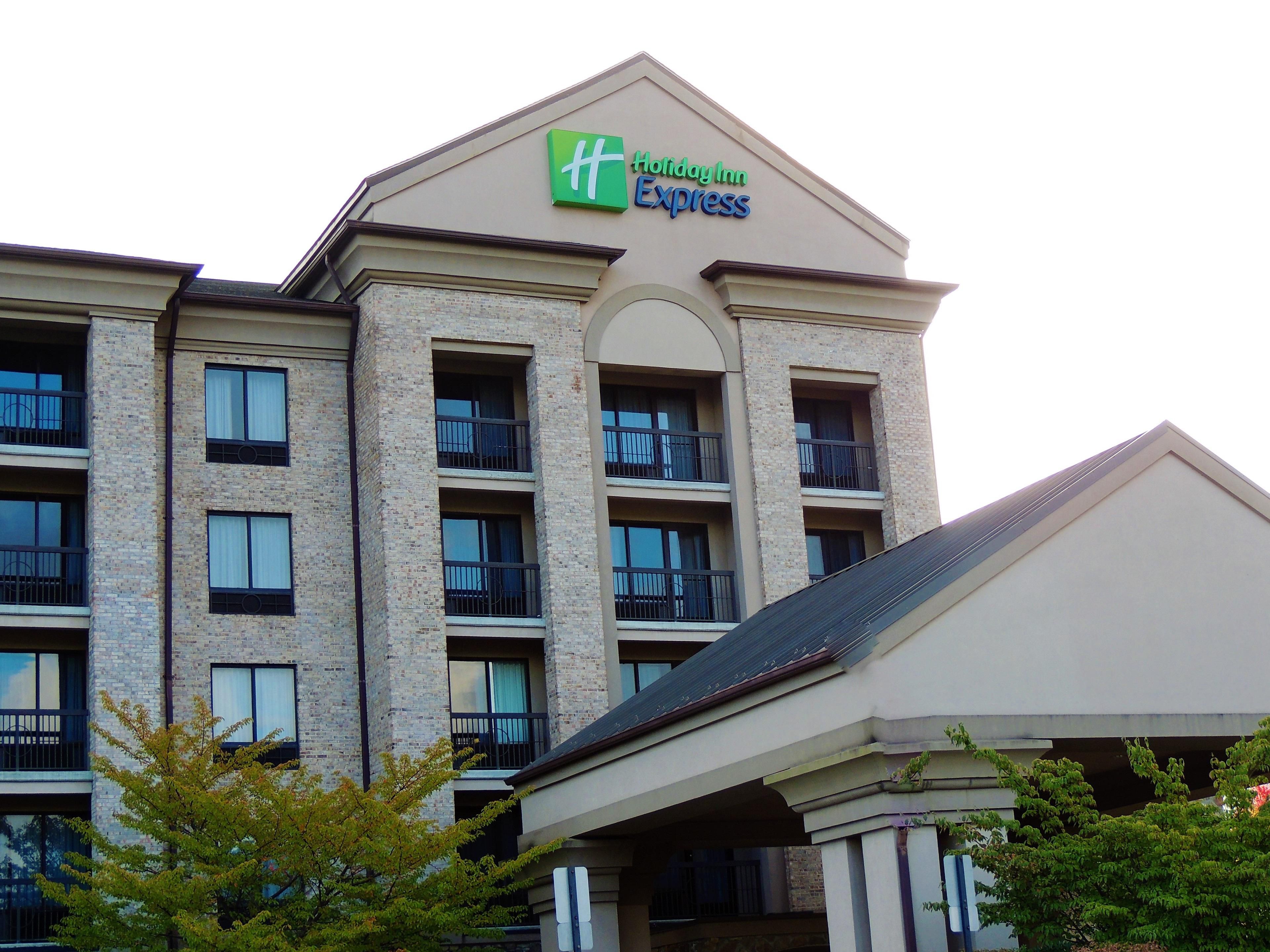 Affordable Hotels In Boone Nc Holiday Inn Express Boone