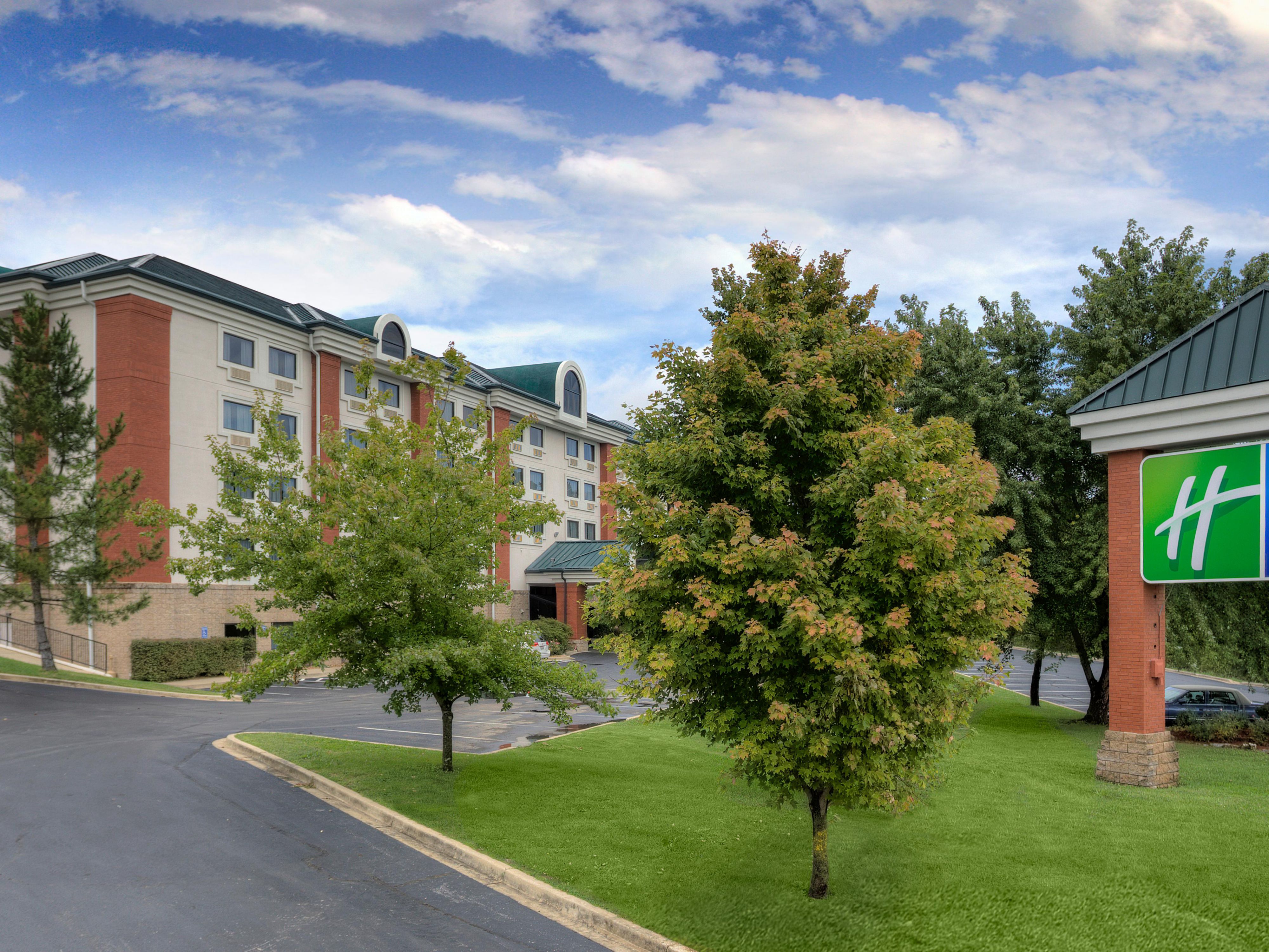 Holiday Inn Express Branson Green Mountain Drive Hotel By Ihg