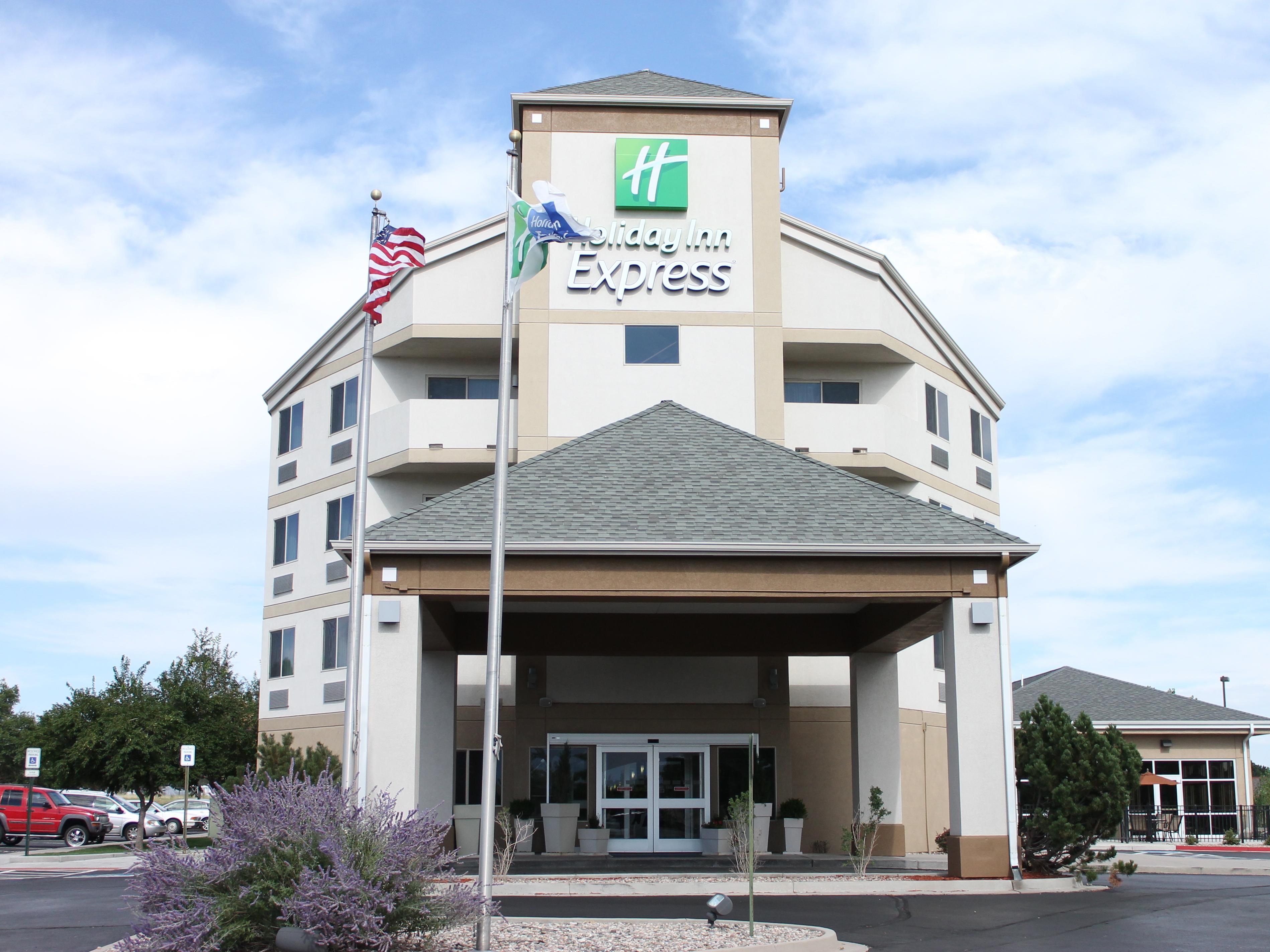 Hotels Near Colorado Springs Airport Holiday Inn Express