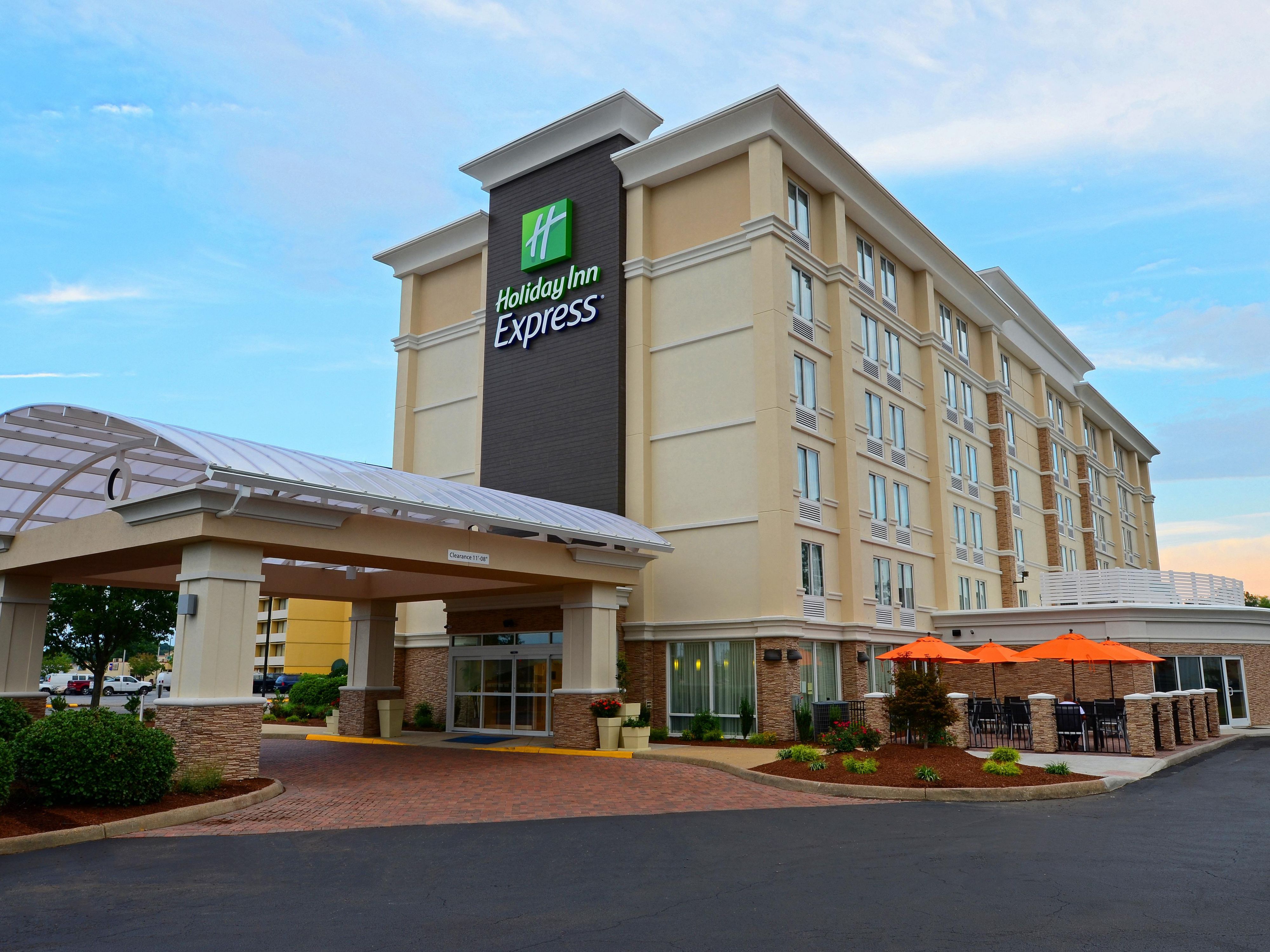 Holiday Inn Express Hampton Coliseum Central Hotel by IHG