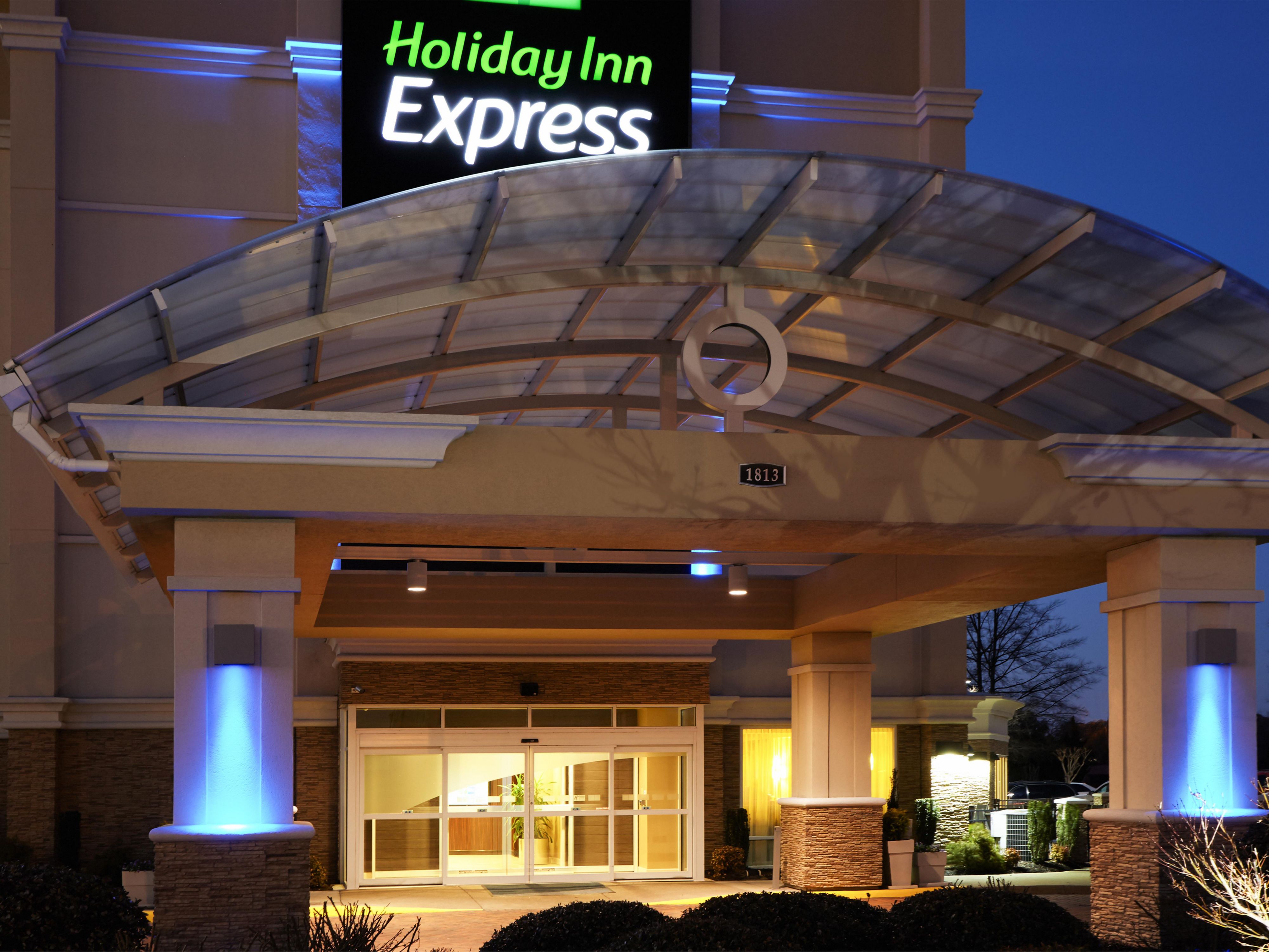 Hotels Near Hampton Coliseum Va Holiday Inn Express Hampton