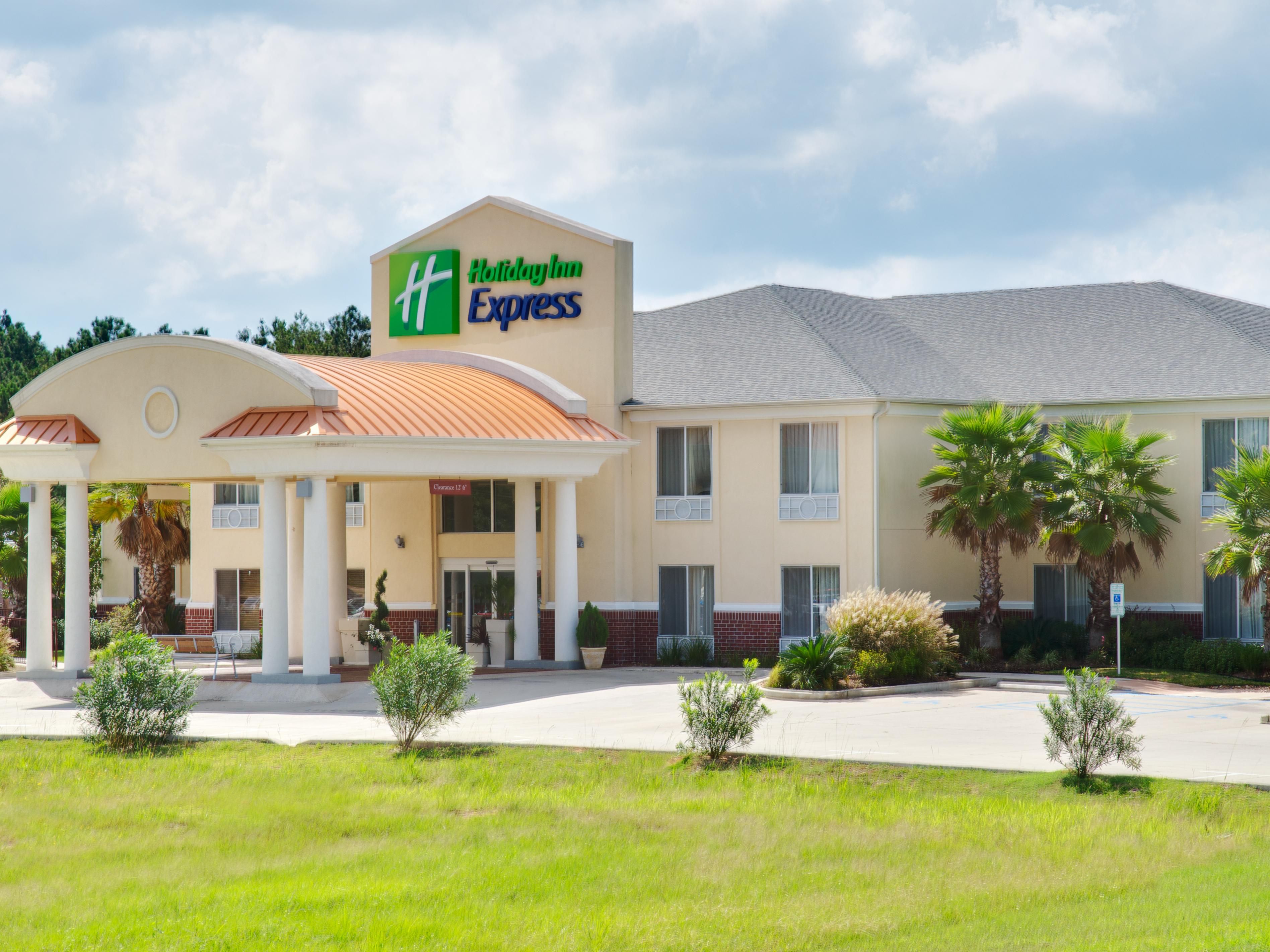 Polk Hotel - Holiday Inn Express Leesville-Ft. Polk Hotel in Leesville, Louisiana ... - Official site of Holiday Inn Express Leesville-Ft. Polk. Stay Smart, rest, and   recharge at Holiday Inn Express - Best Price Guarantee.