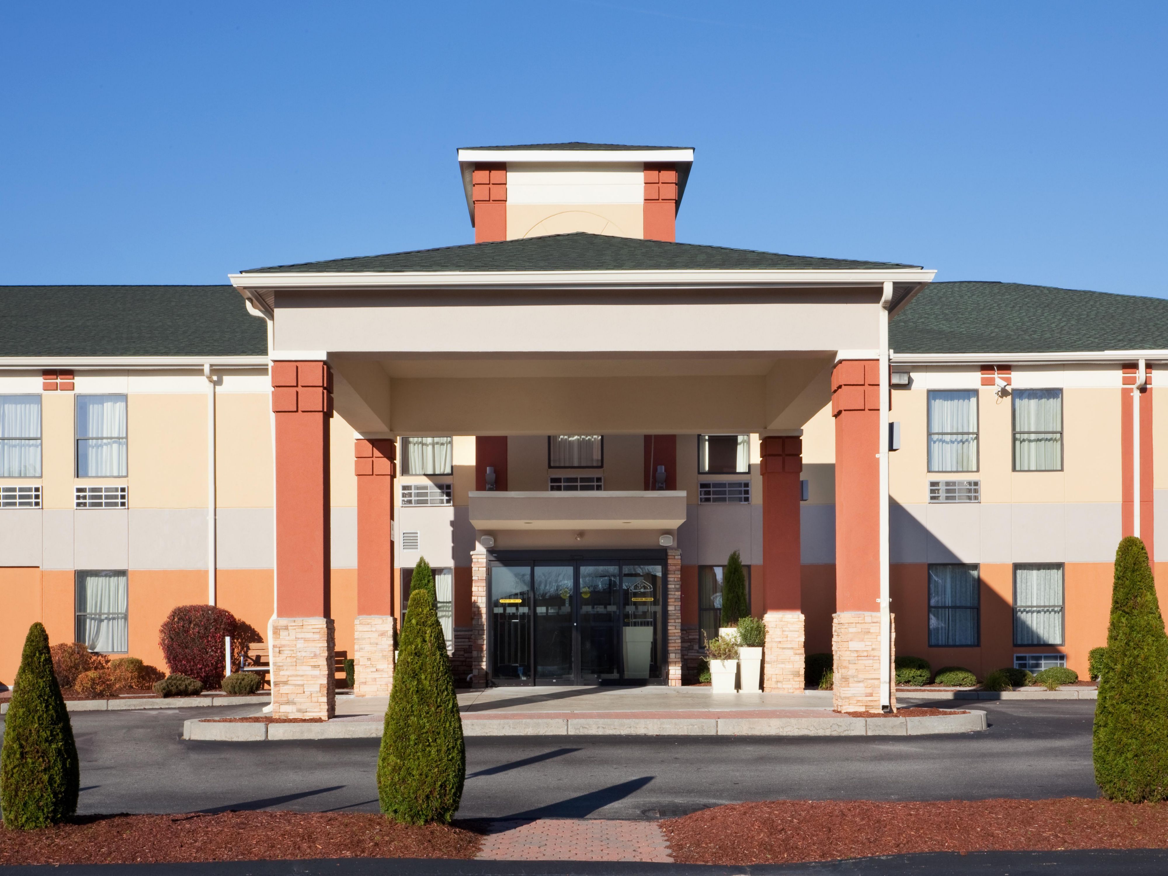 Affordable Hotels In Attleboro Ma Holiday Inn Express