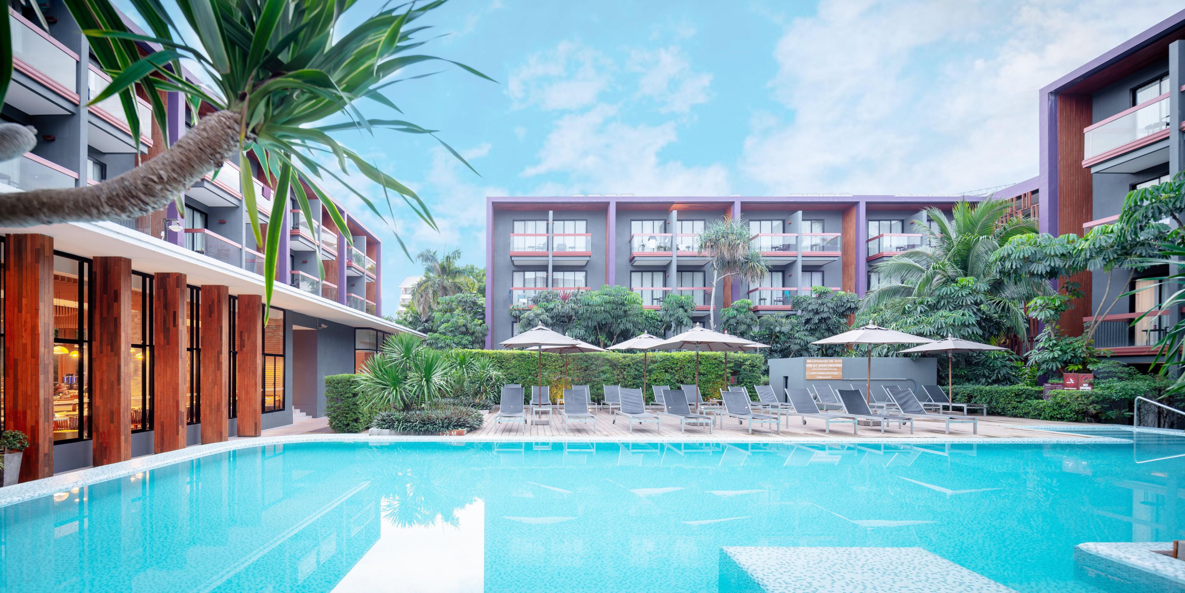 Holiday Inn Express Phuket Patong Beach Central Map & Driving Directions