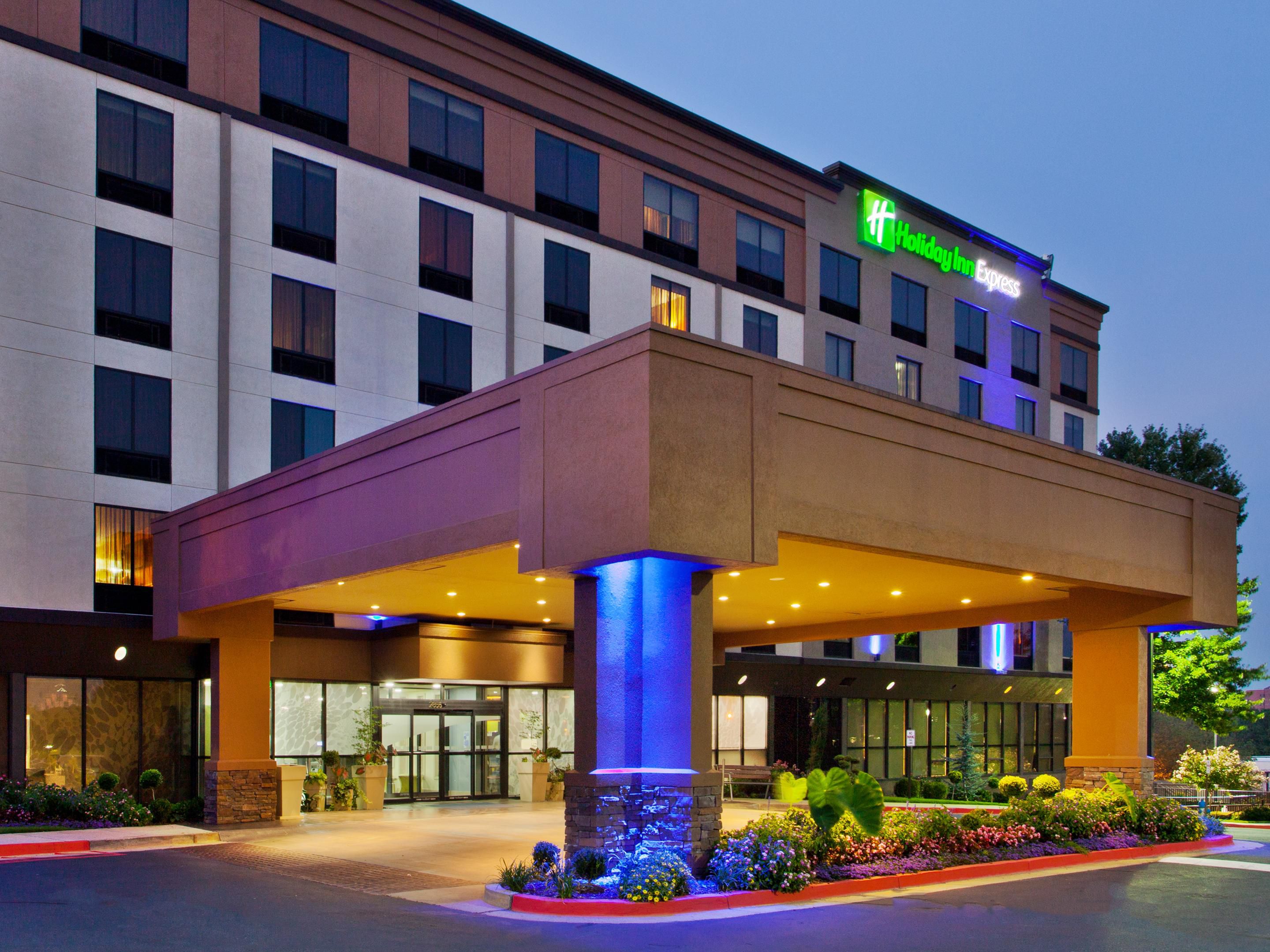 Hotels Near Truist Park In Smyrna Ga Holiday Inn Express