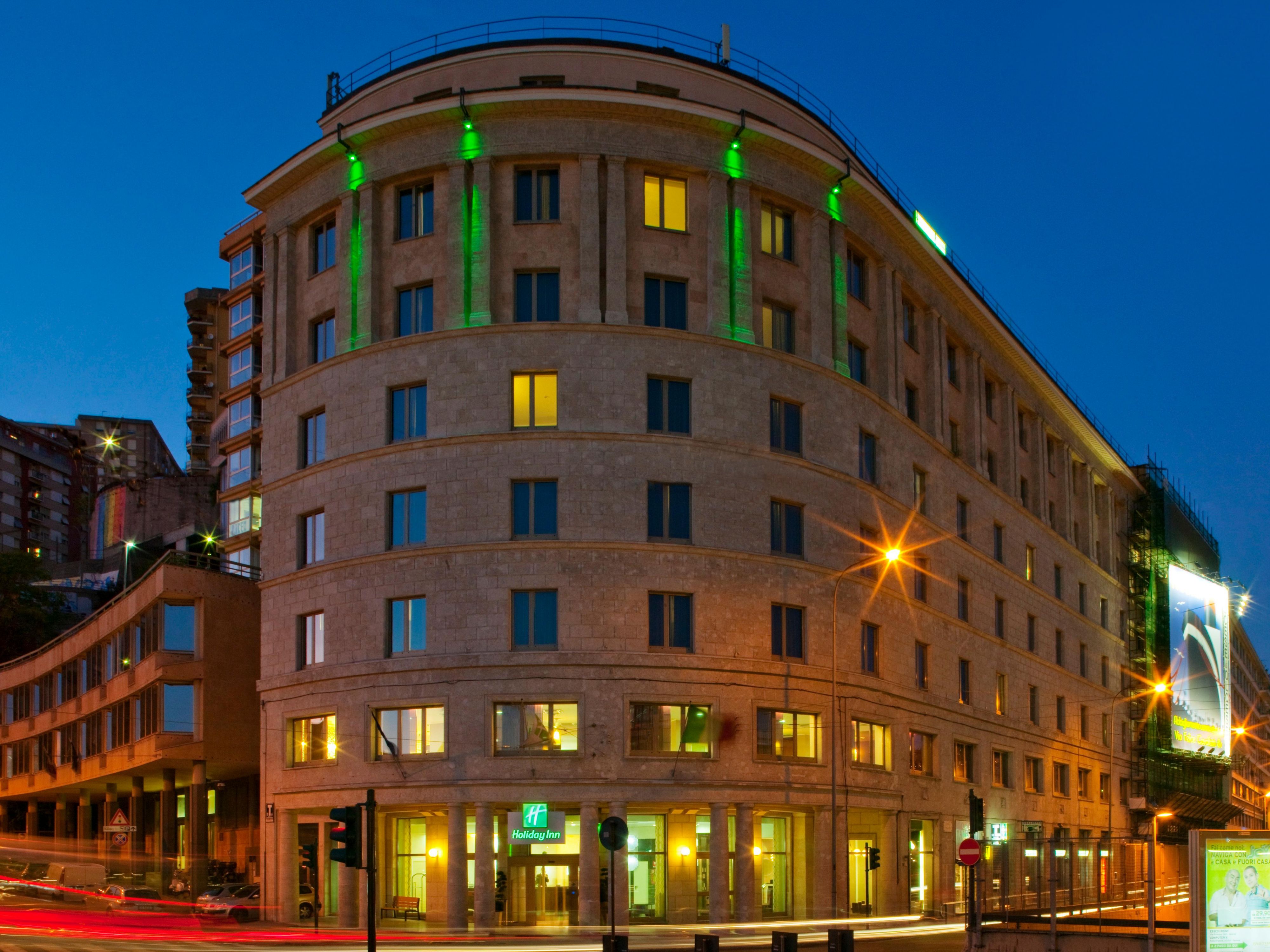 Hotels near genoa ferry port: holiday inn genoa city City hotel genova