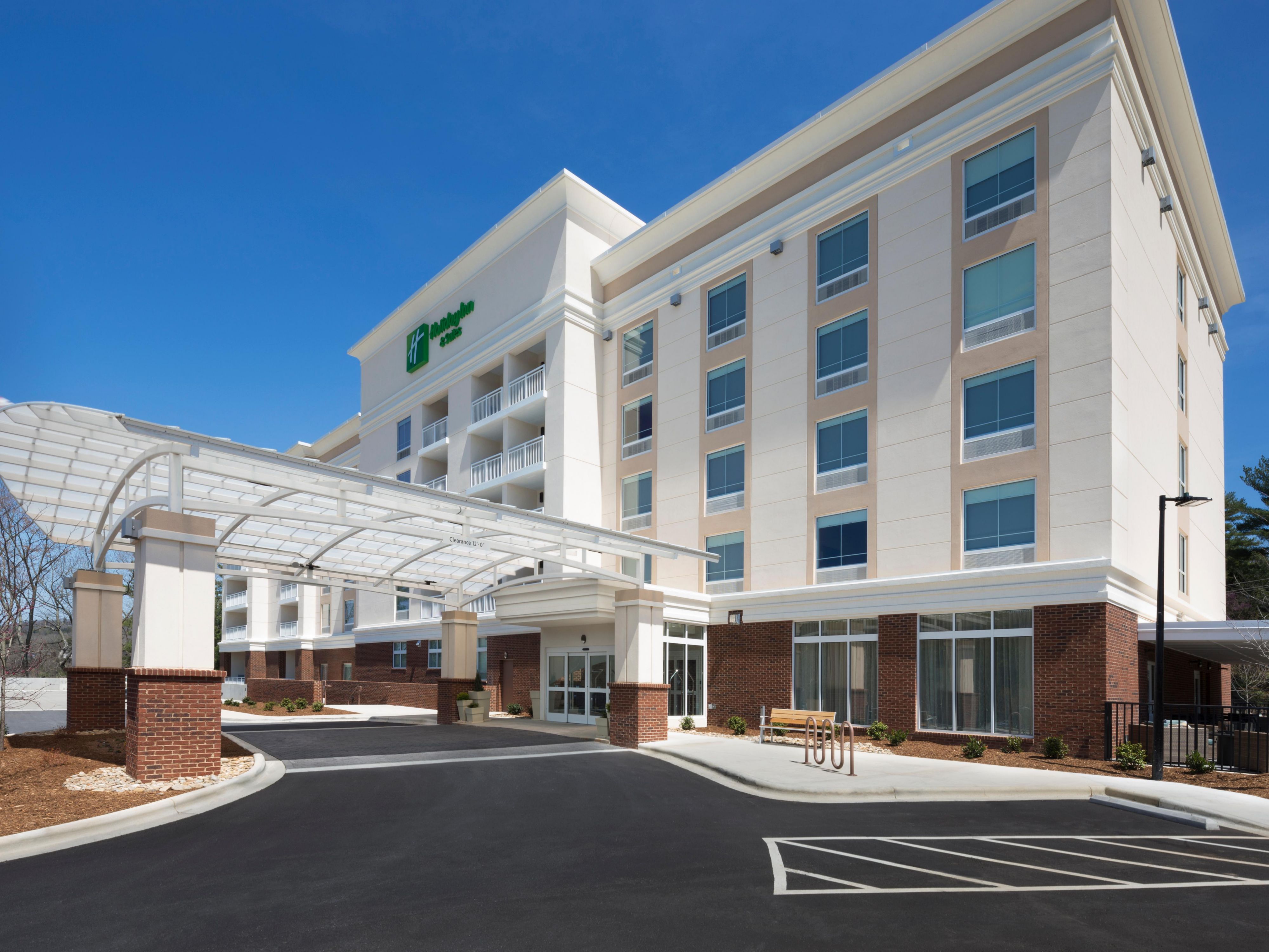 Holiday Inn Hotel Suites Asheville Biltmore Vlg Area Hotel By Ihg