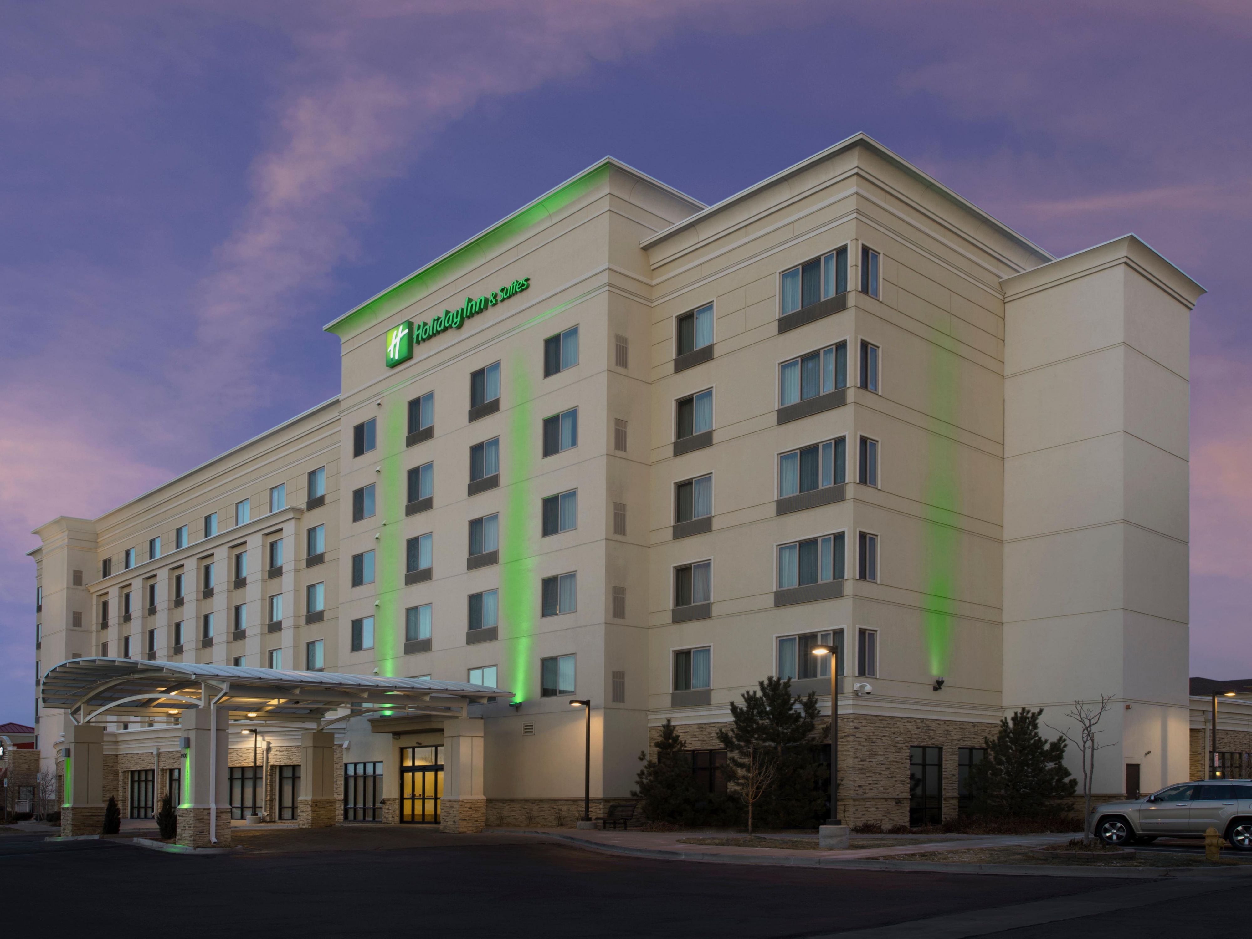 North Denver Hotels With Free Shuttle Holiday Inn Suites