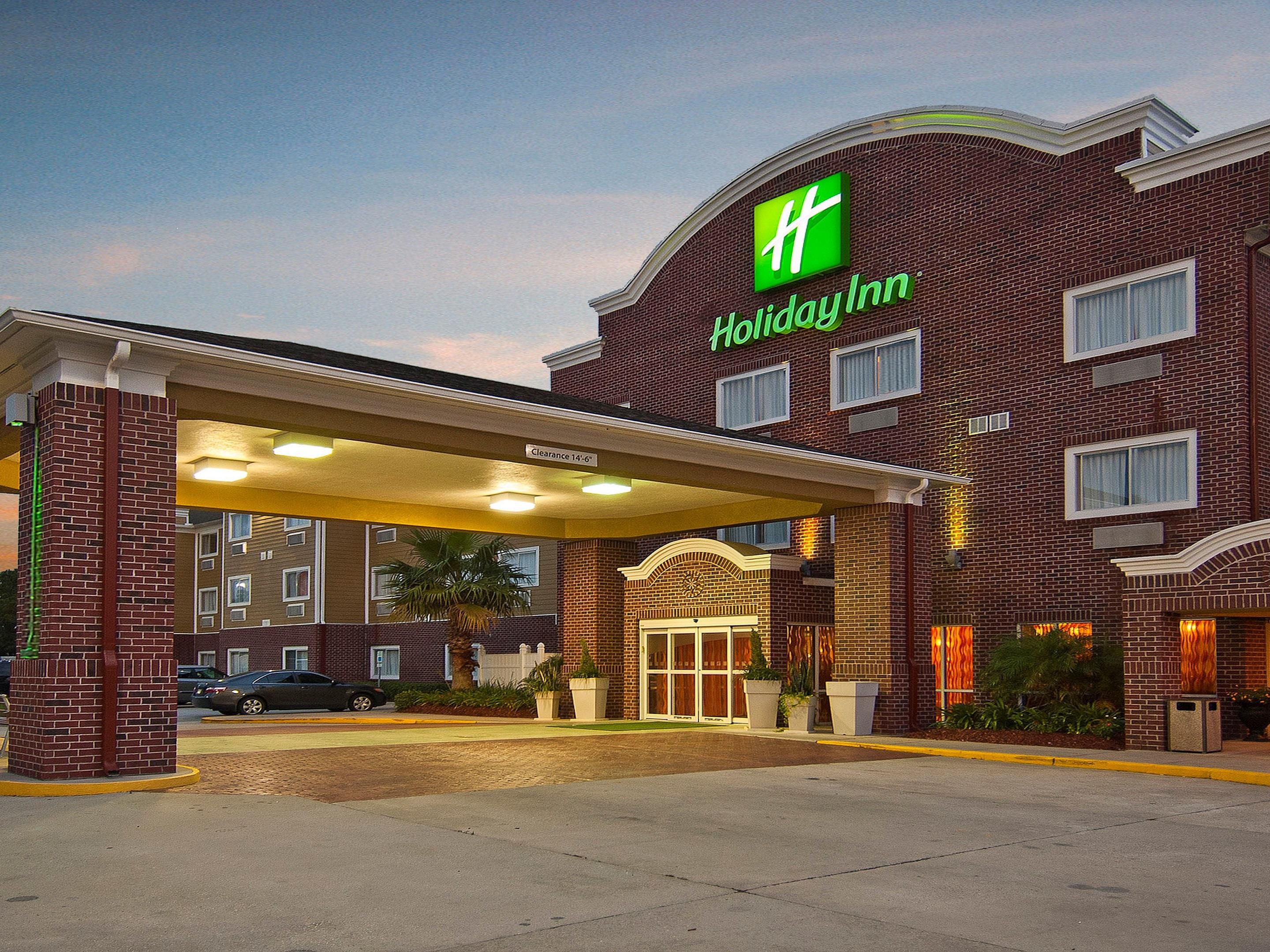 Hotels In Slidell La Holiday Inn Suites Slidell New