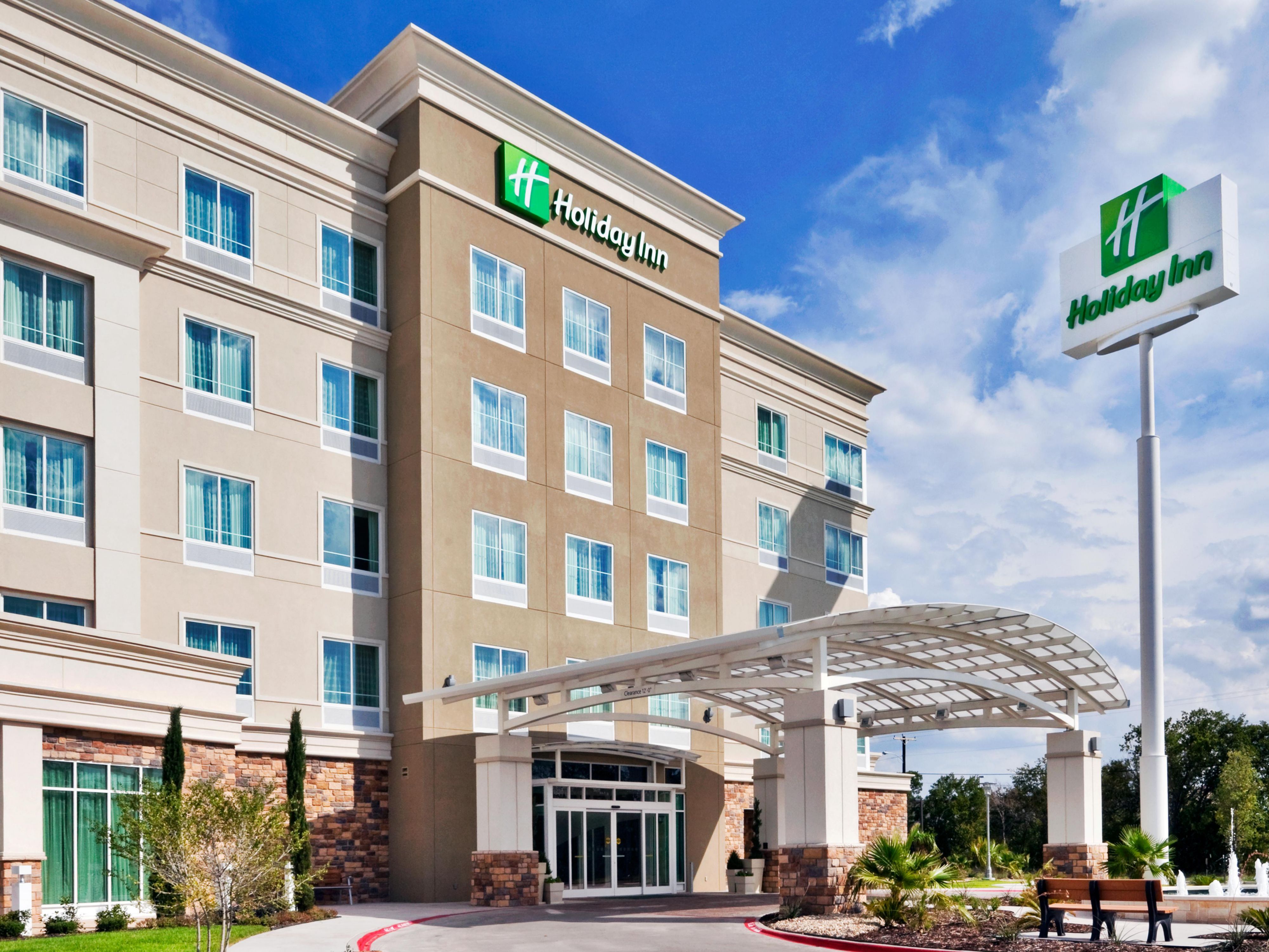 Family Friendly Waco Hotels With Indoor Pool Holiday Inn