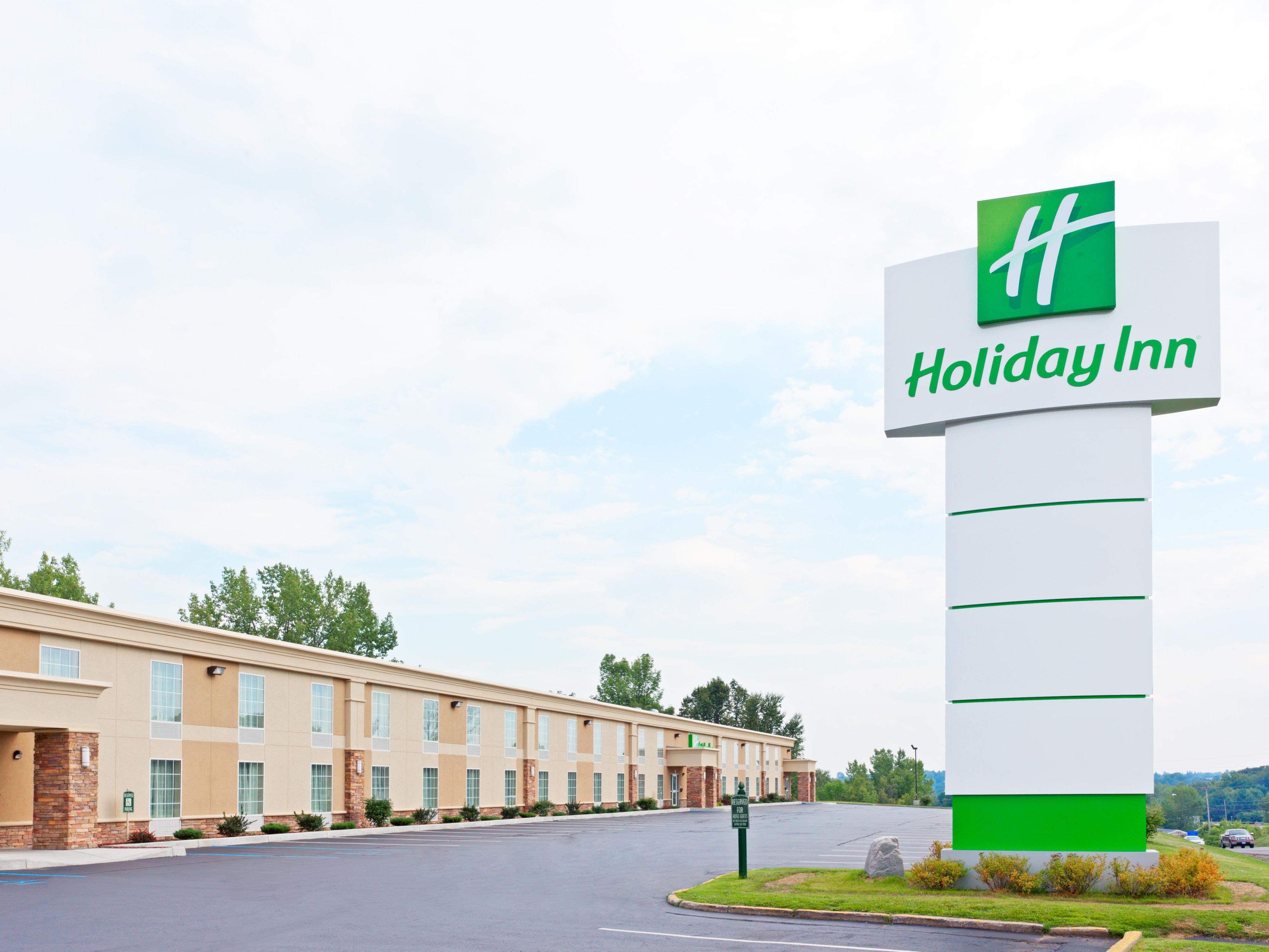 Johnstown Hotels Holiday Inn JohnstownGloversville Hotel in Johnstown, New York