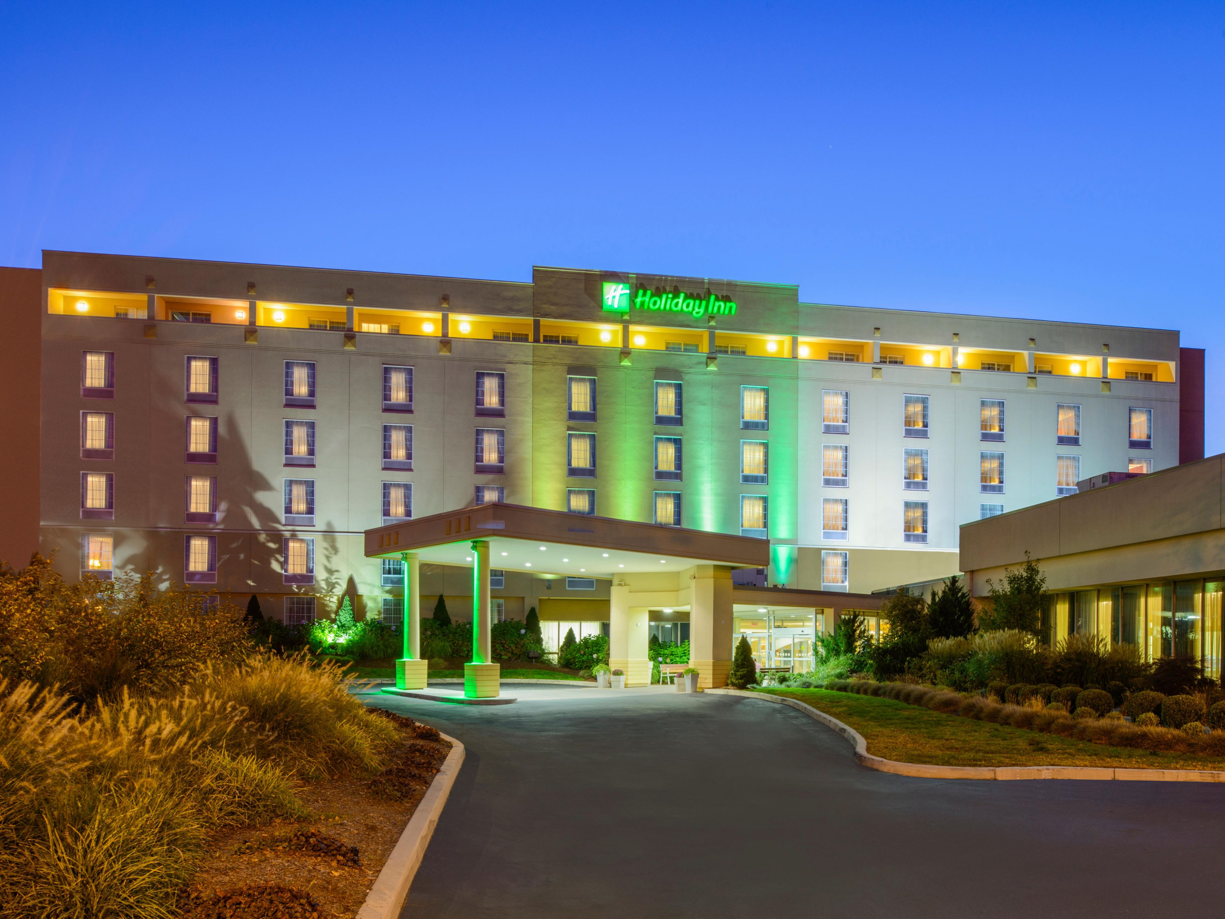 Family Friendly Hotels In Norwich Ct Holiday Inn Norwich