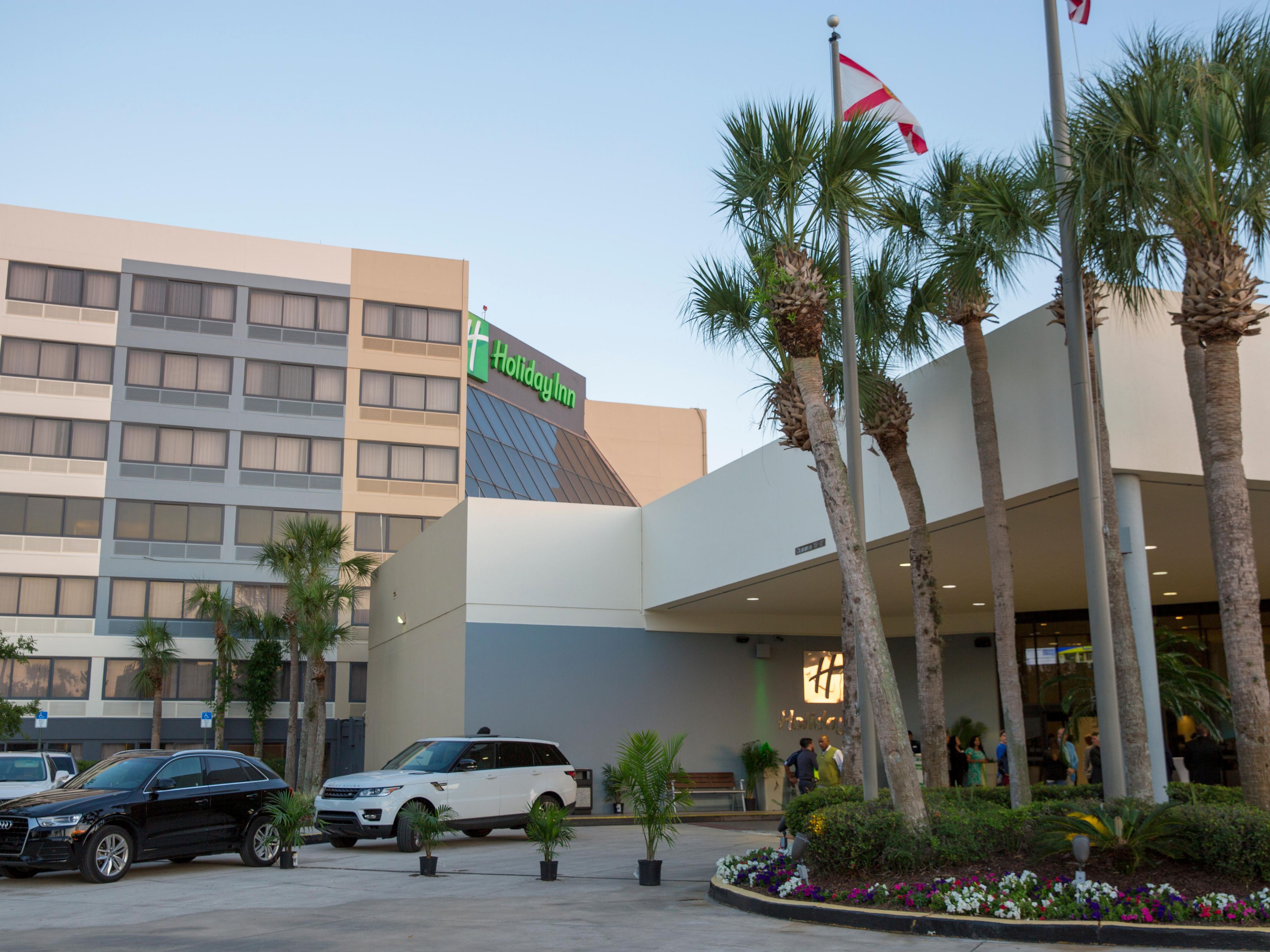 Holiday Inn Orlando 5539956661 4x3