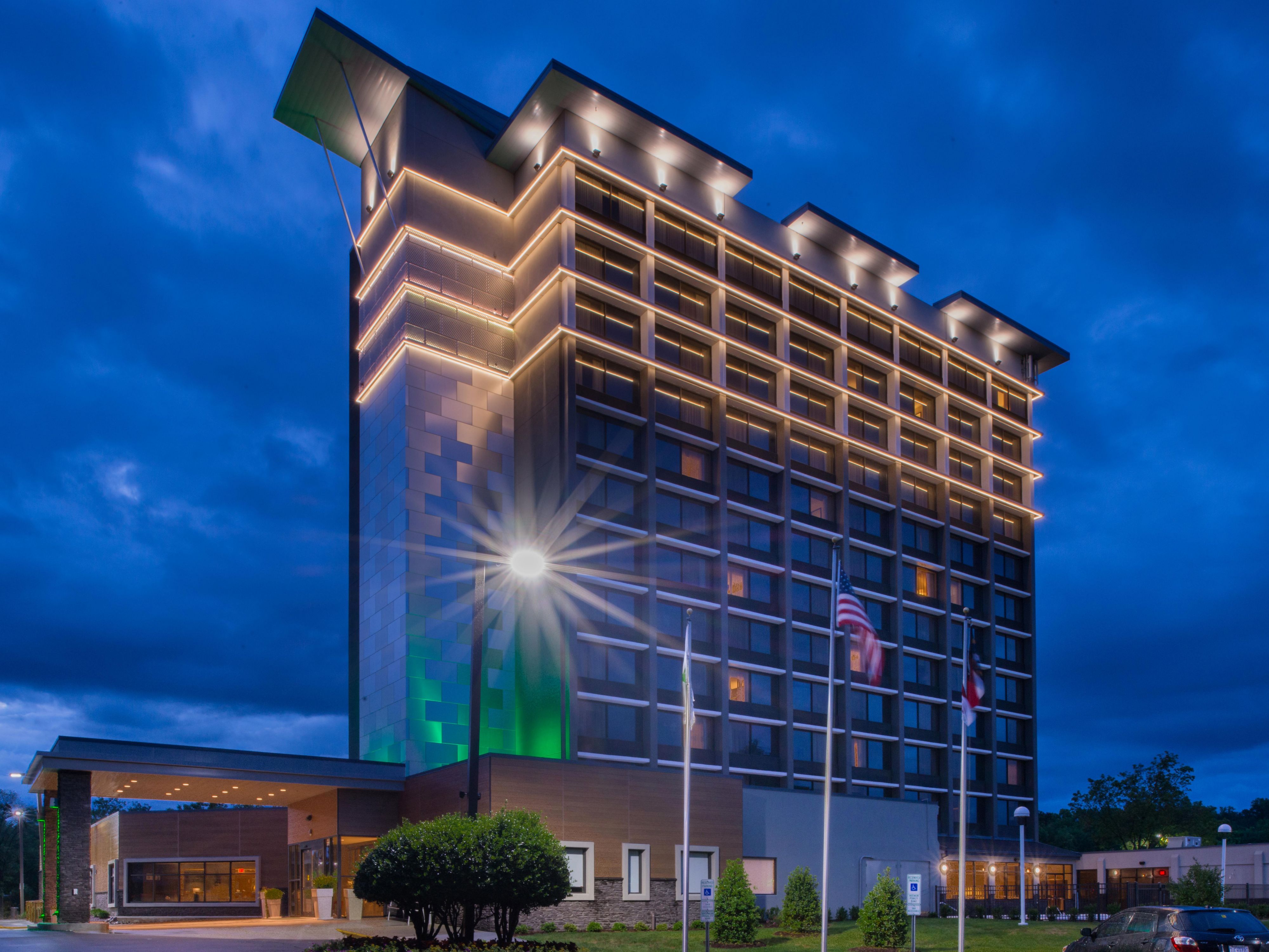 Holiday Inn Raleigh, NC Hotel - Near Crabtree Valley Mall - Holiday Inn