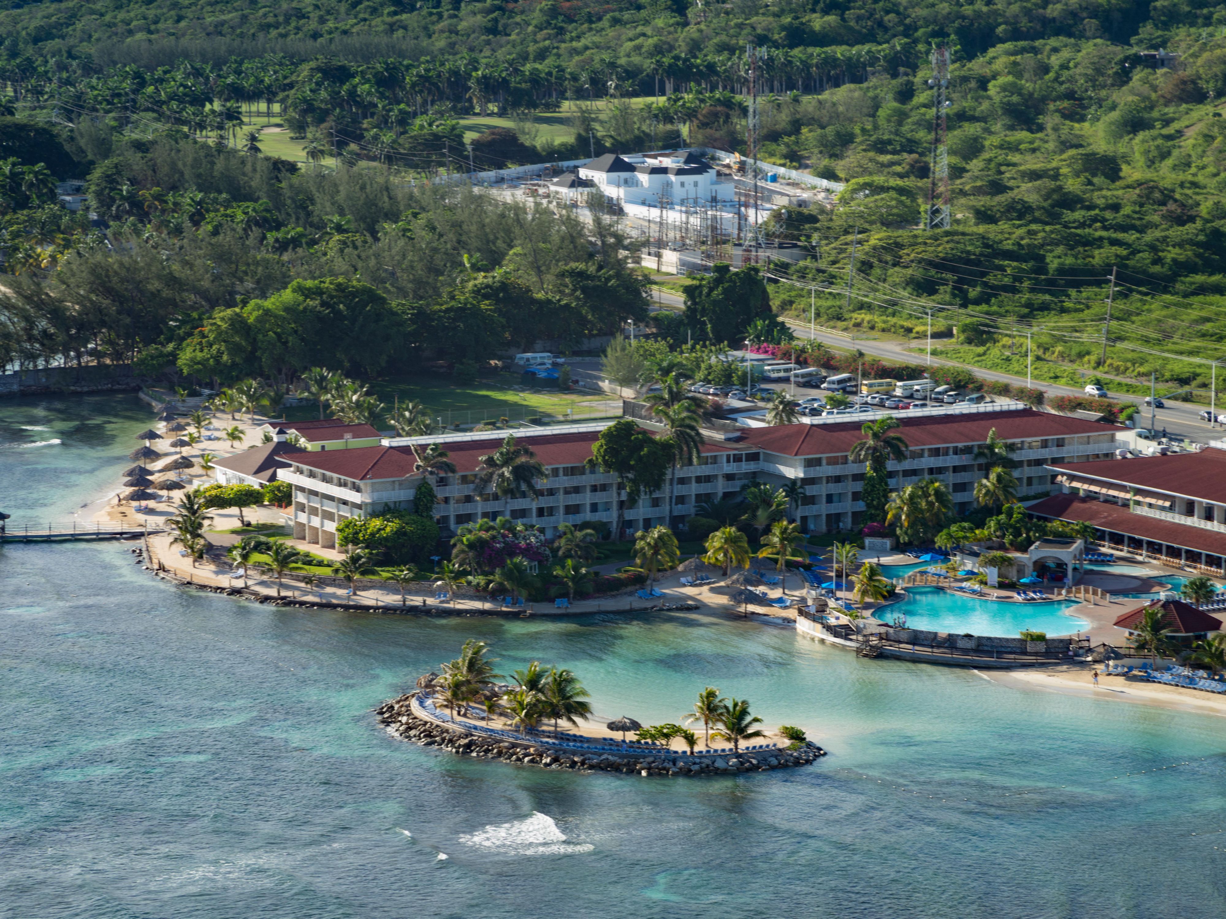 Montego Bay Hotel And Resort Holiday Inn All Inclusive Resort 