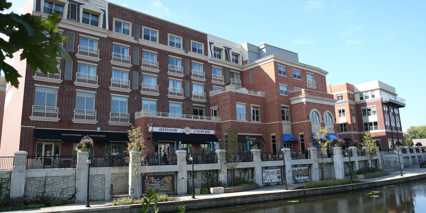 Hotel Indigo Naperville >> Hotel Indigo Naperville Riverwalk Naperville Il Hotel Indigo Naperville >> Hotel Indigo Naperville Riverwalk Naperville Il