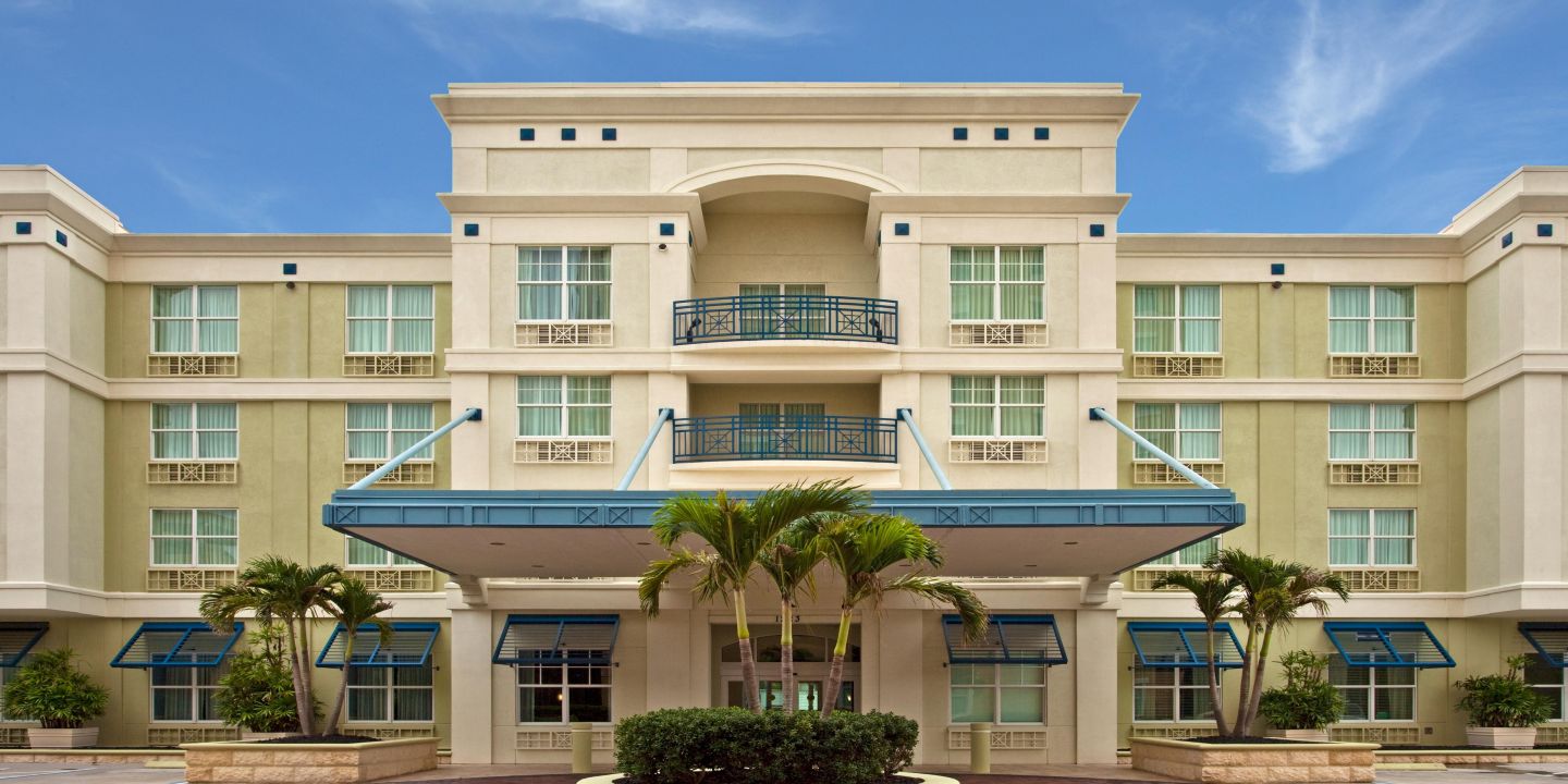 Sarasota Hotels: Hotel Indigo Sarasota Hotel in Sarasota, Florida