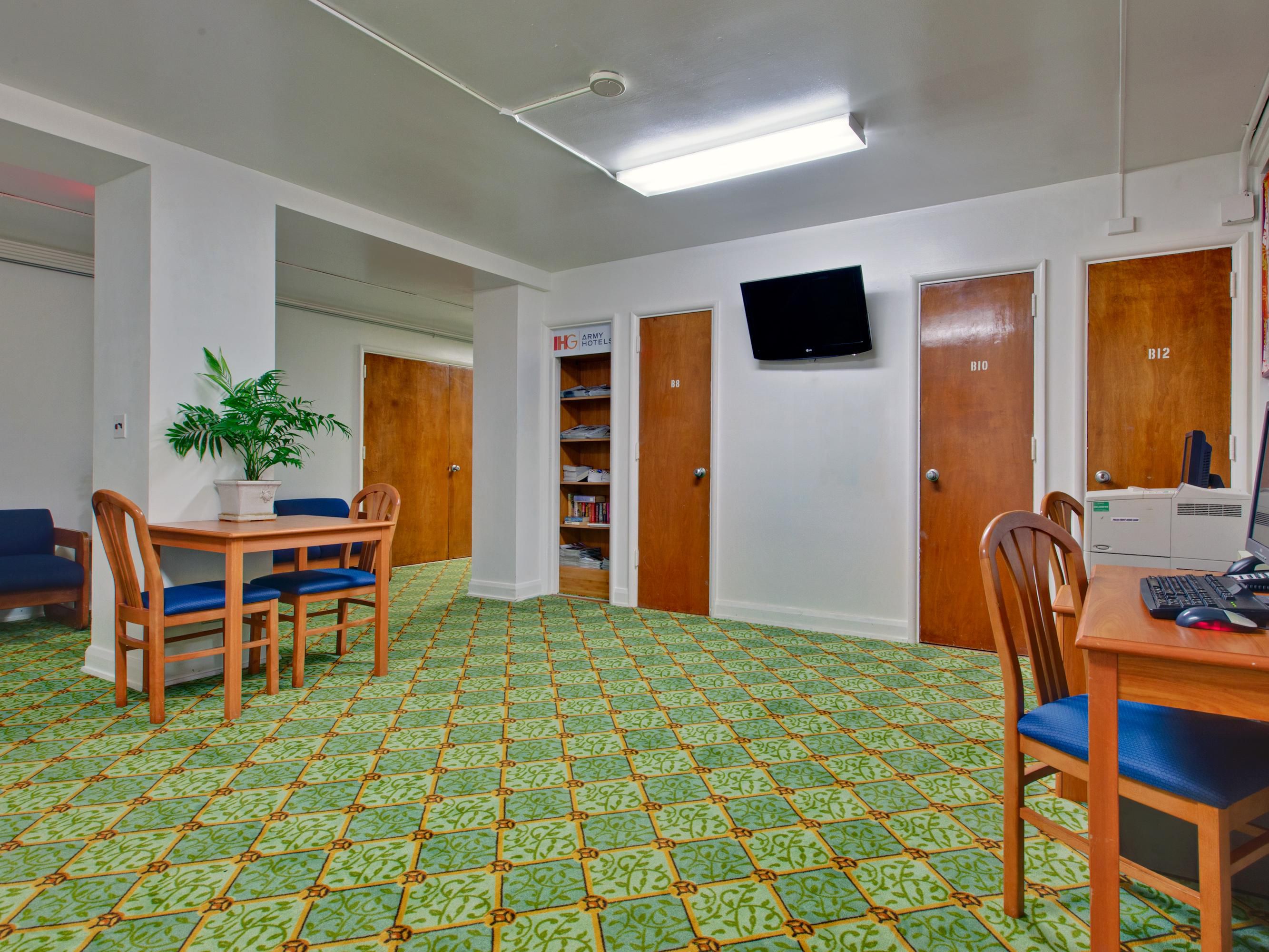 IHG Army Hotels at Ft. Shafter Building 719 Amenities