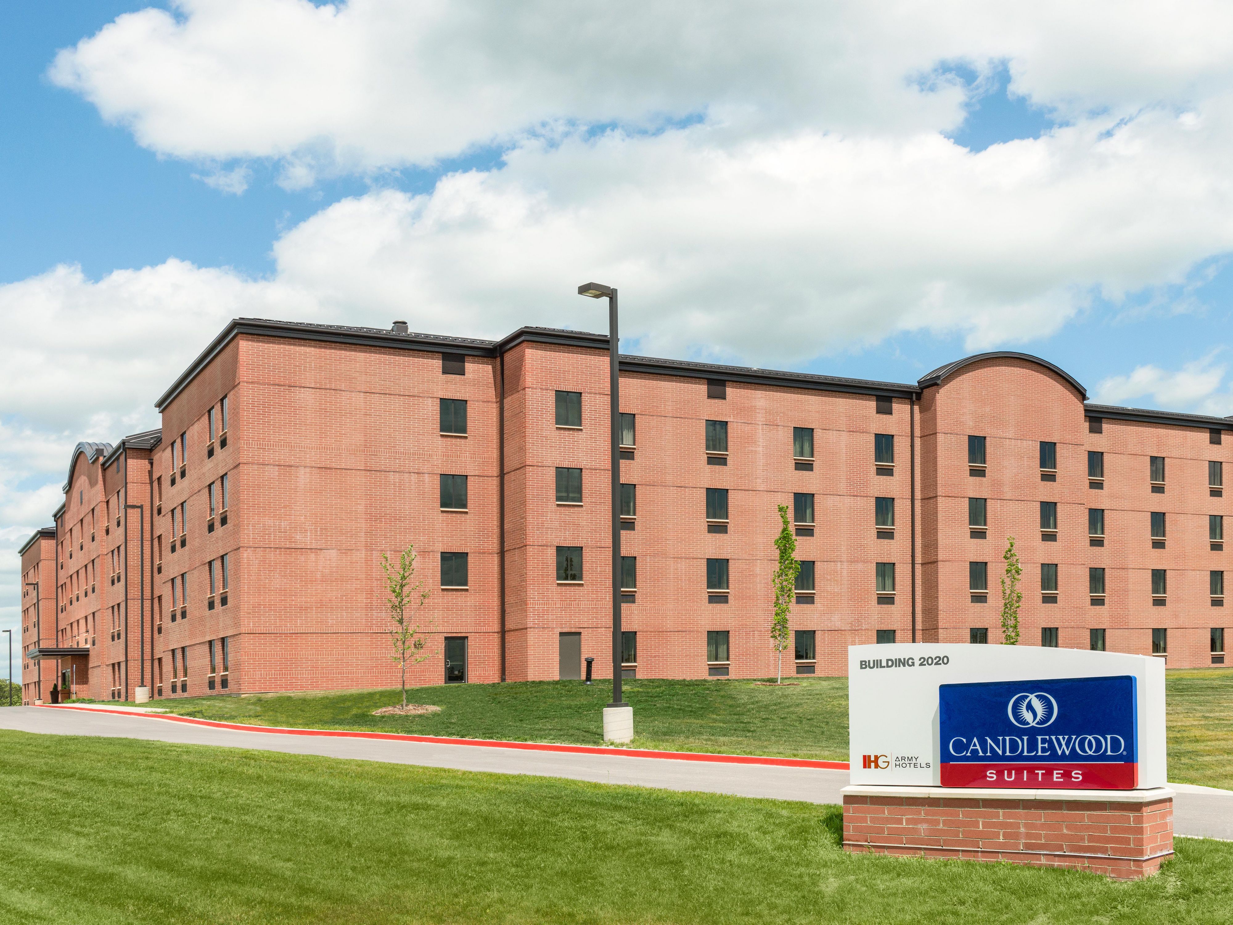 candlewood suites   military fort leonard wood 4510643559 4x3