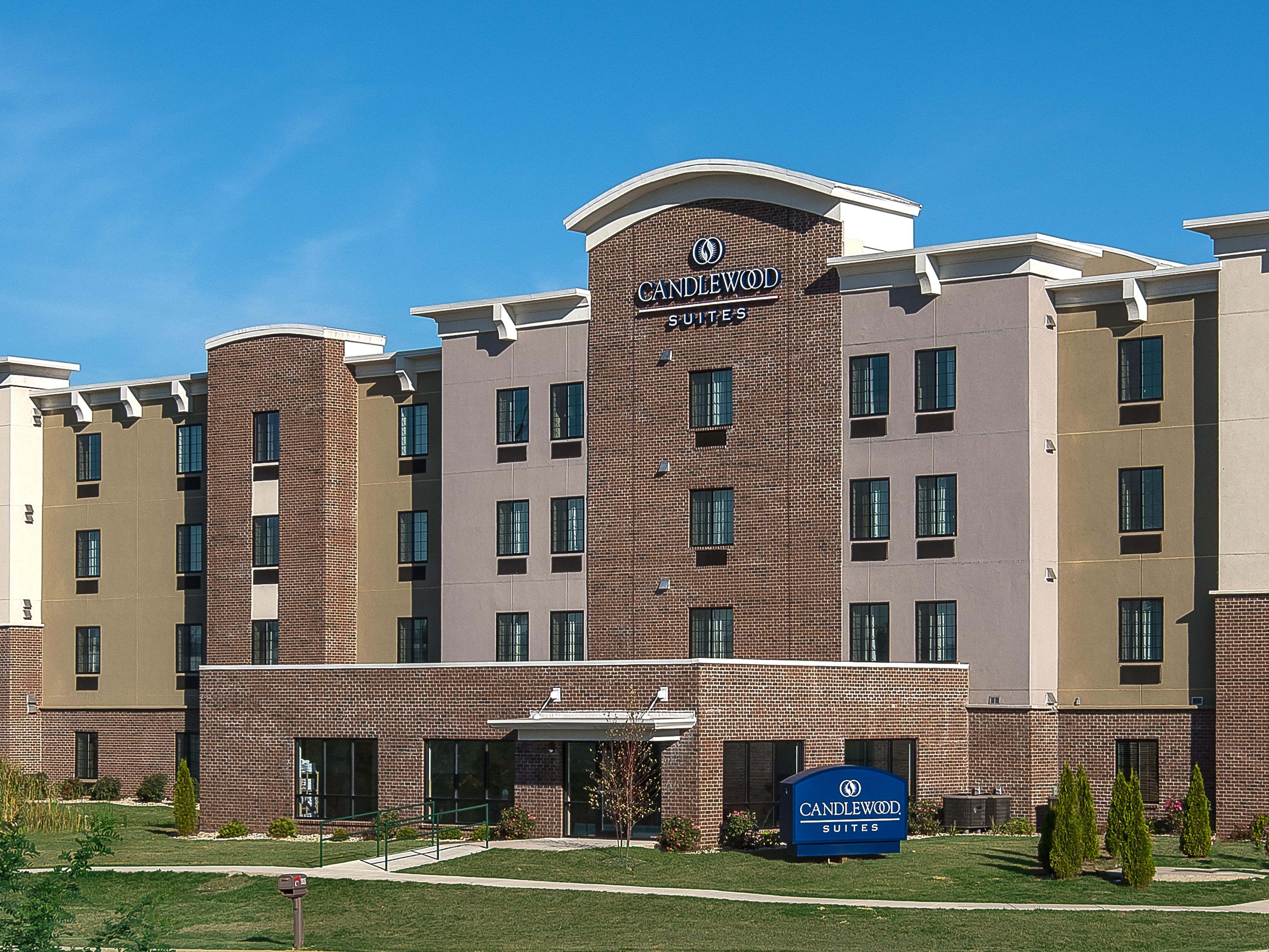 bloomington-hotels-candlewood-suites-bloomington-extended-stay-hotel