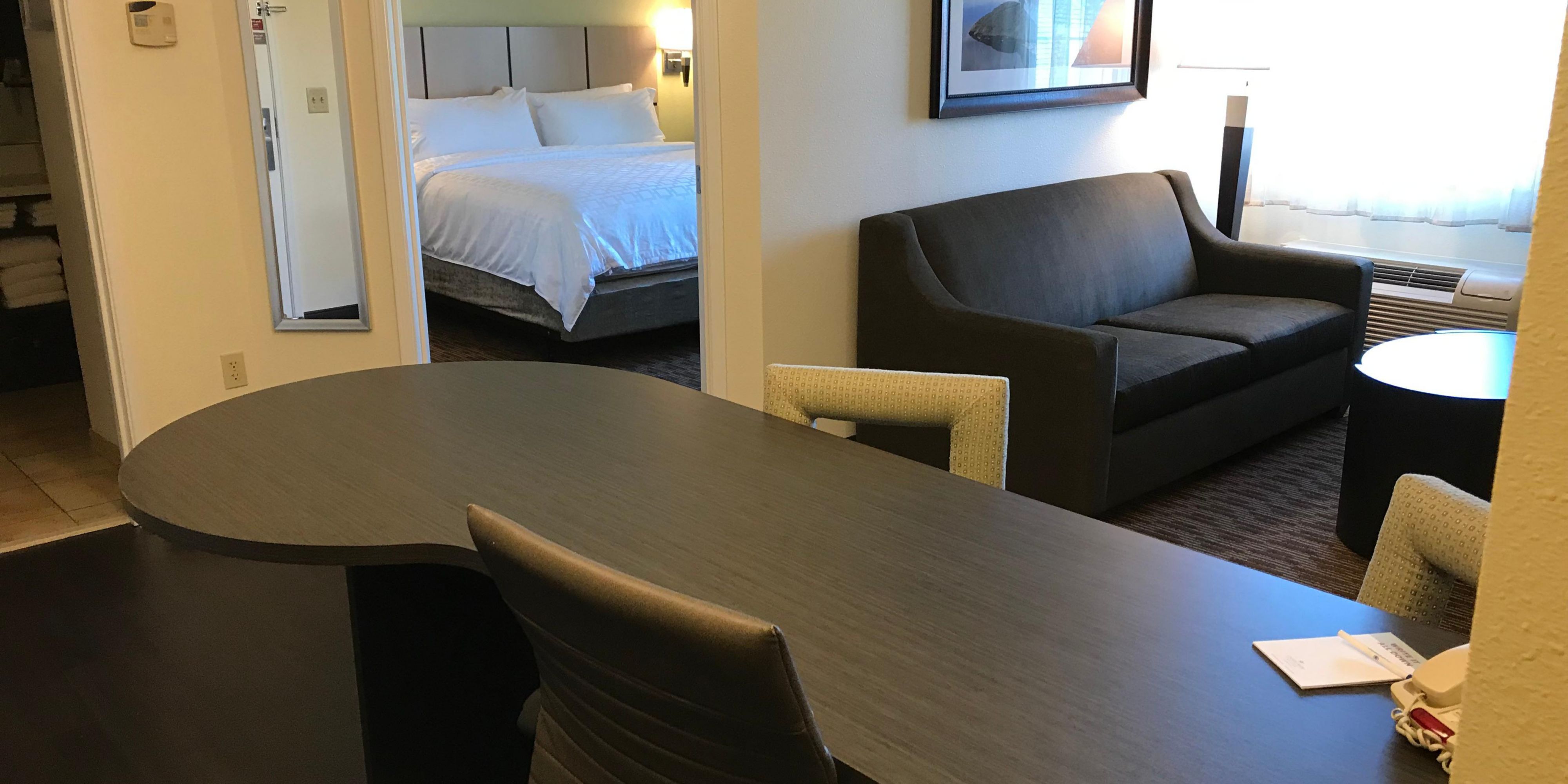 Candlewood Suites Fort Wayne Nw Room Pictures Amenities