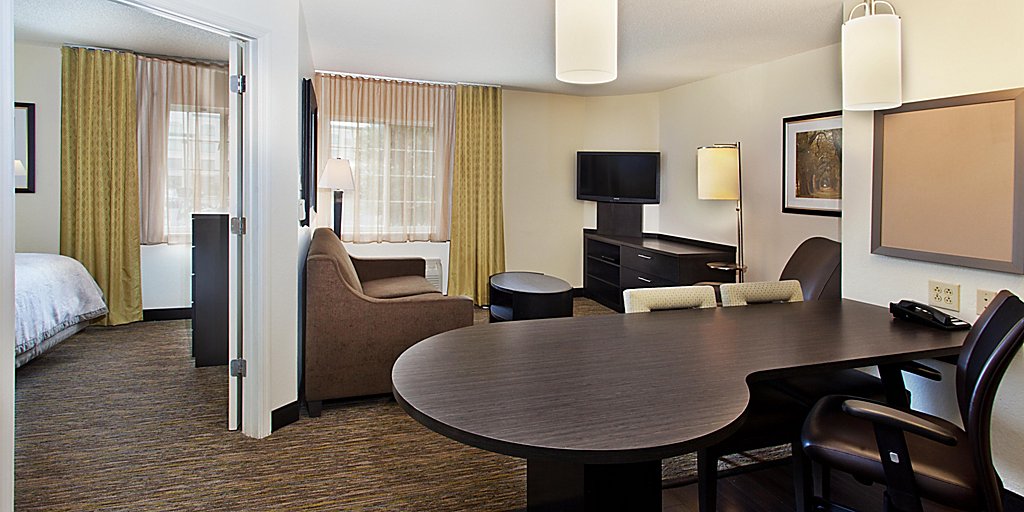 Candlewood Suites Knoxville Room Pictures Amenities