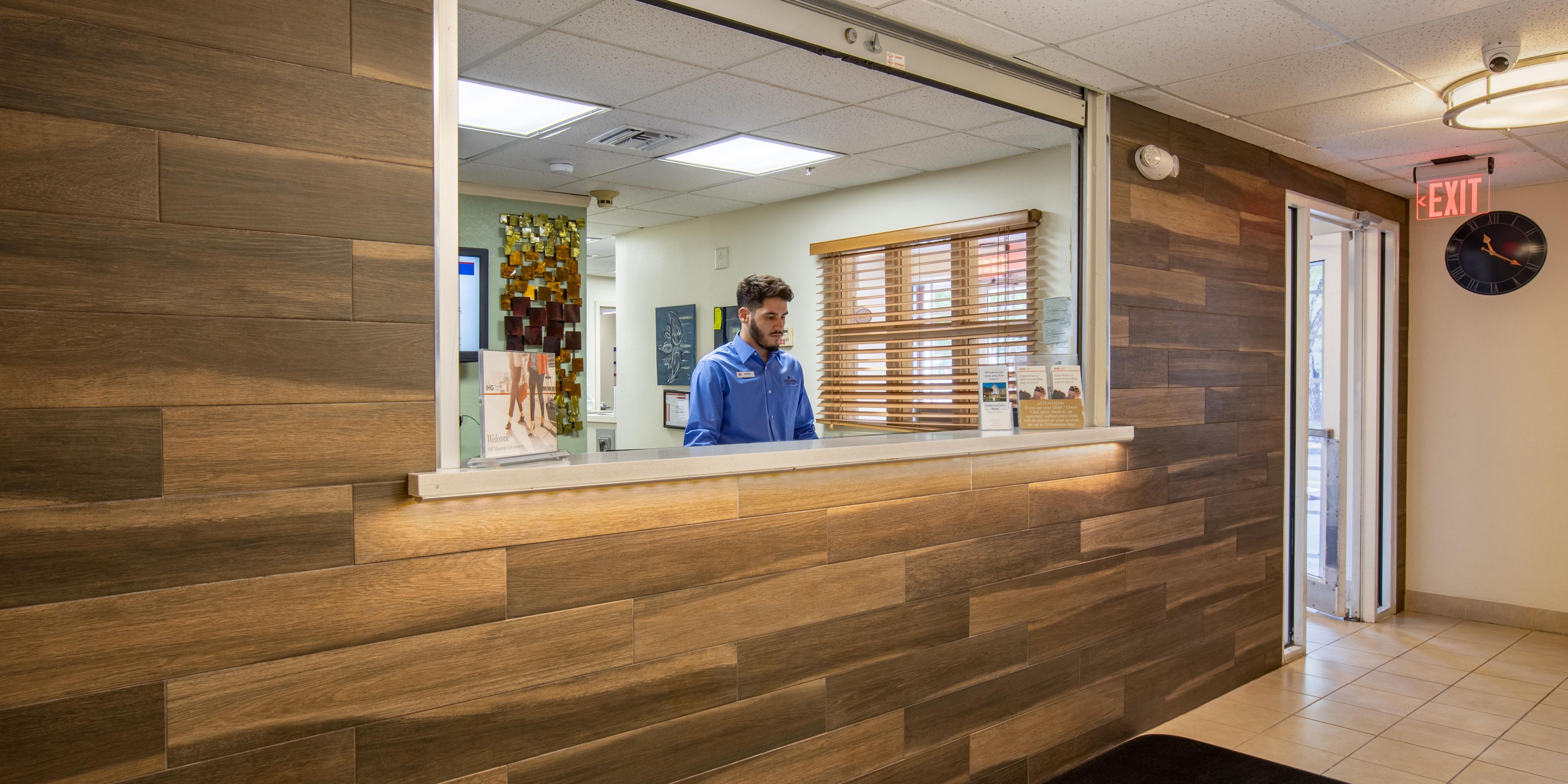 Hotels With Kitchen In Miami Candlewood Suites Miami Airport Doral