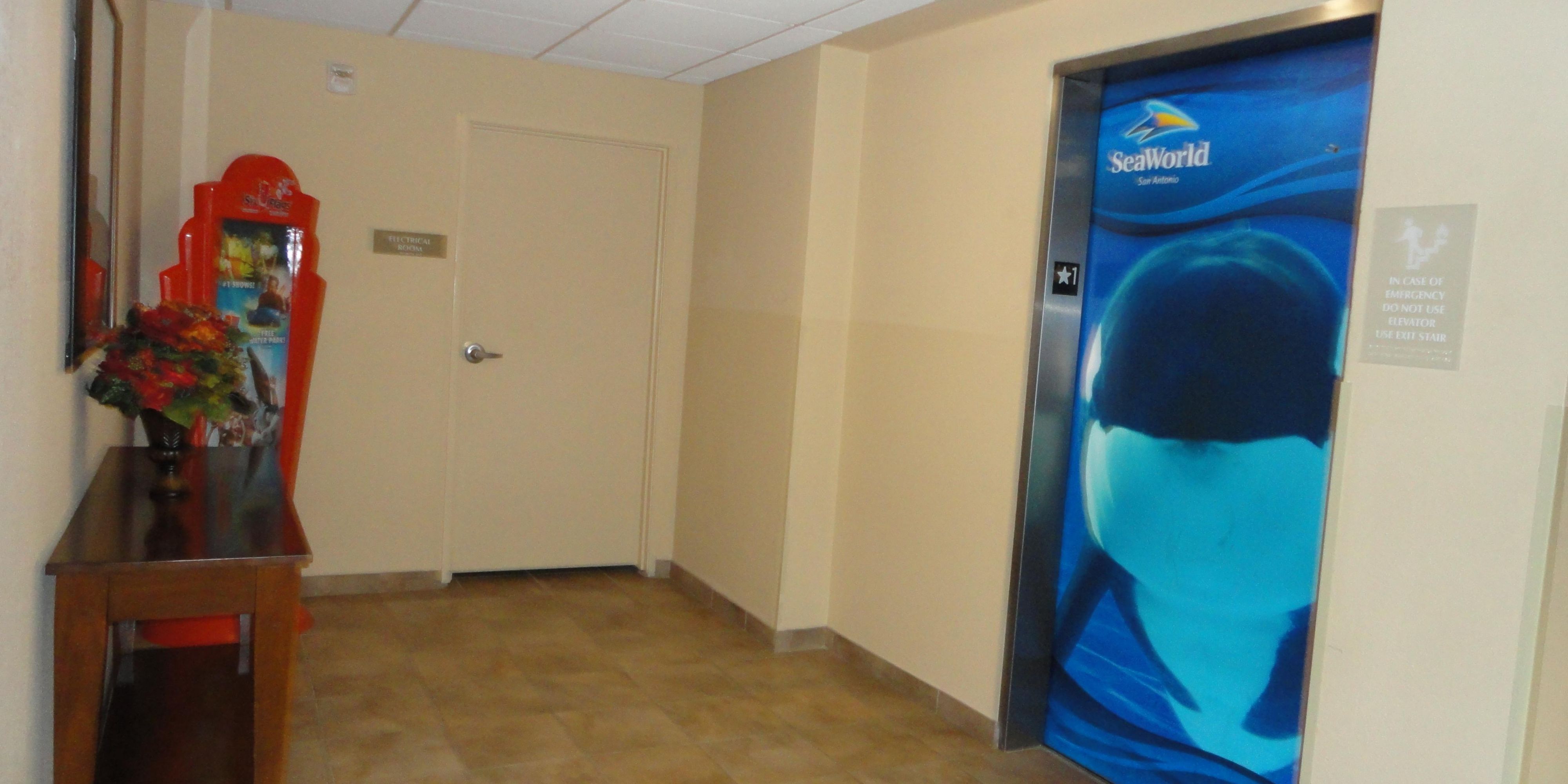 Candlewood Suites San Antonio Nw Near Seaworld Full - 