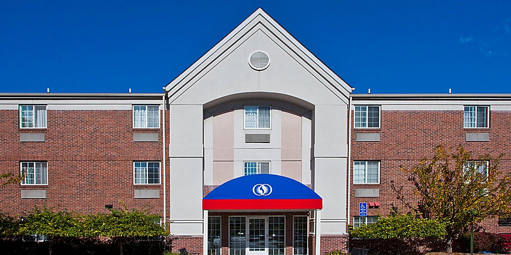 Extended Stay Hotels In Southfield Mi Candlewood Suites Detroit