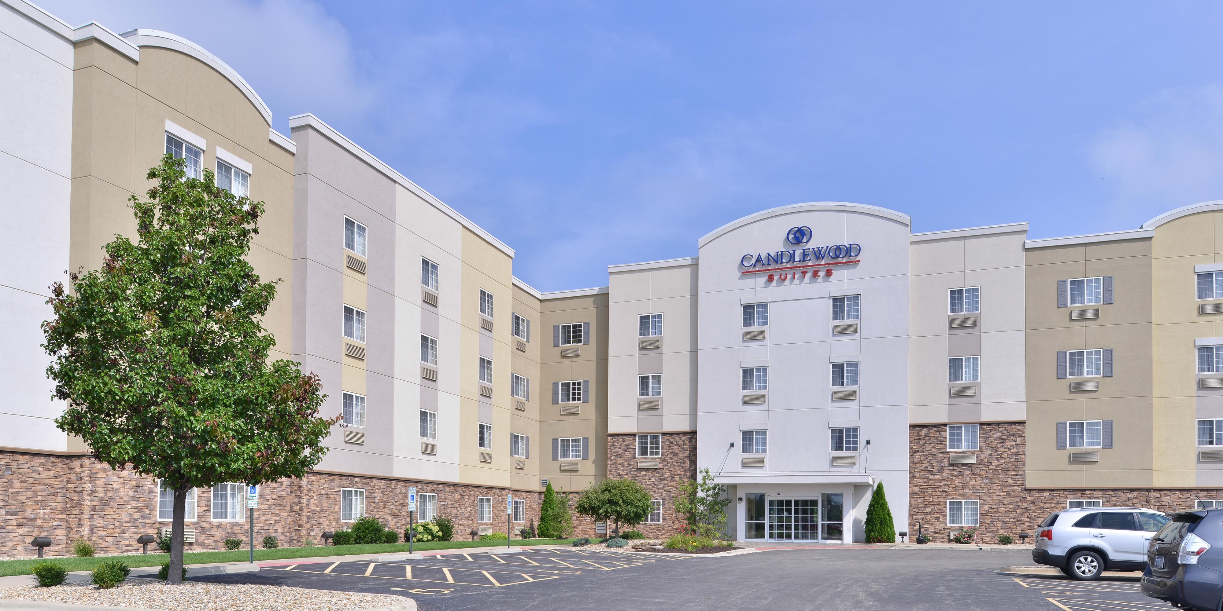 Hotel Suites In Springfield Il Candlewood Suites Springfield