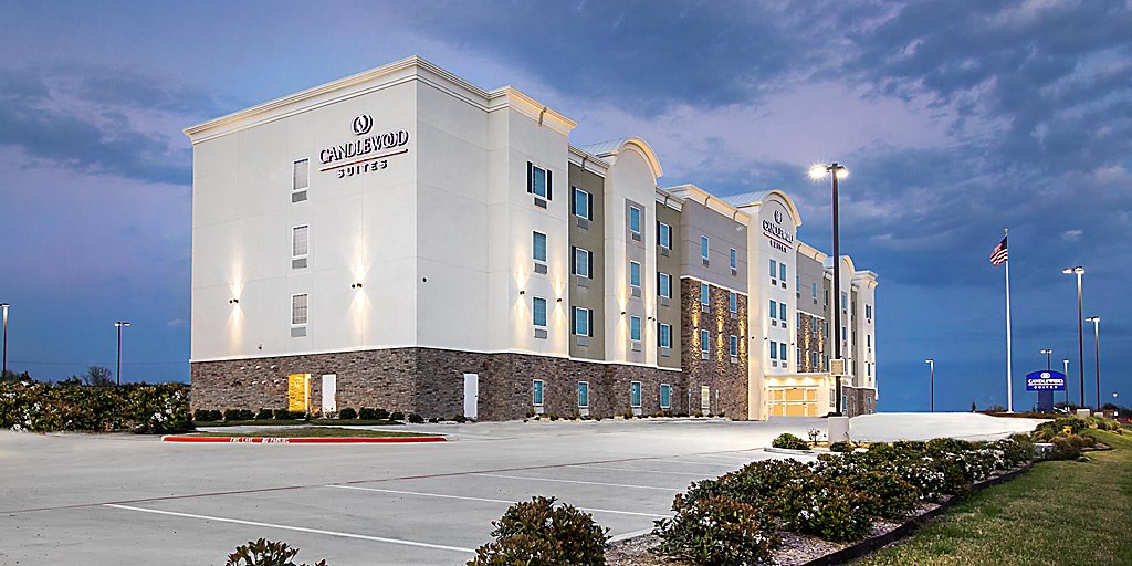 Waco Hotels Candlewood Suites Waco Extended Stay Hotel In