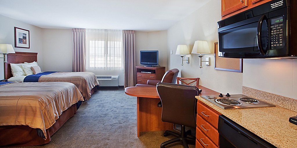 Candlewood Suites Warner Robins Robins Afb Room Pictures Amenities