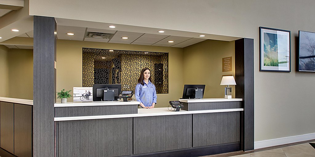 Candlewood Suites Wichita East Extended Stay Hotel In