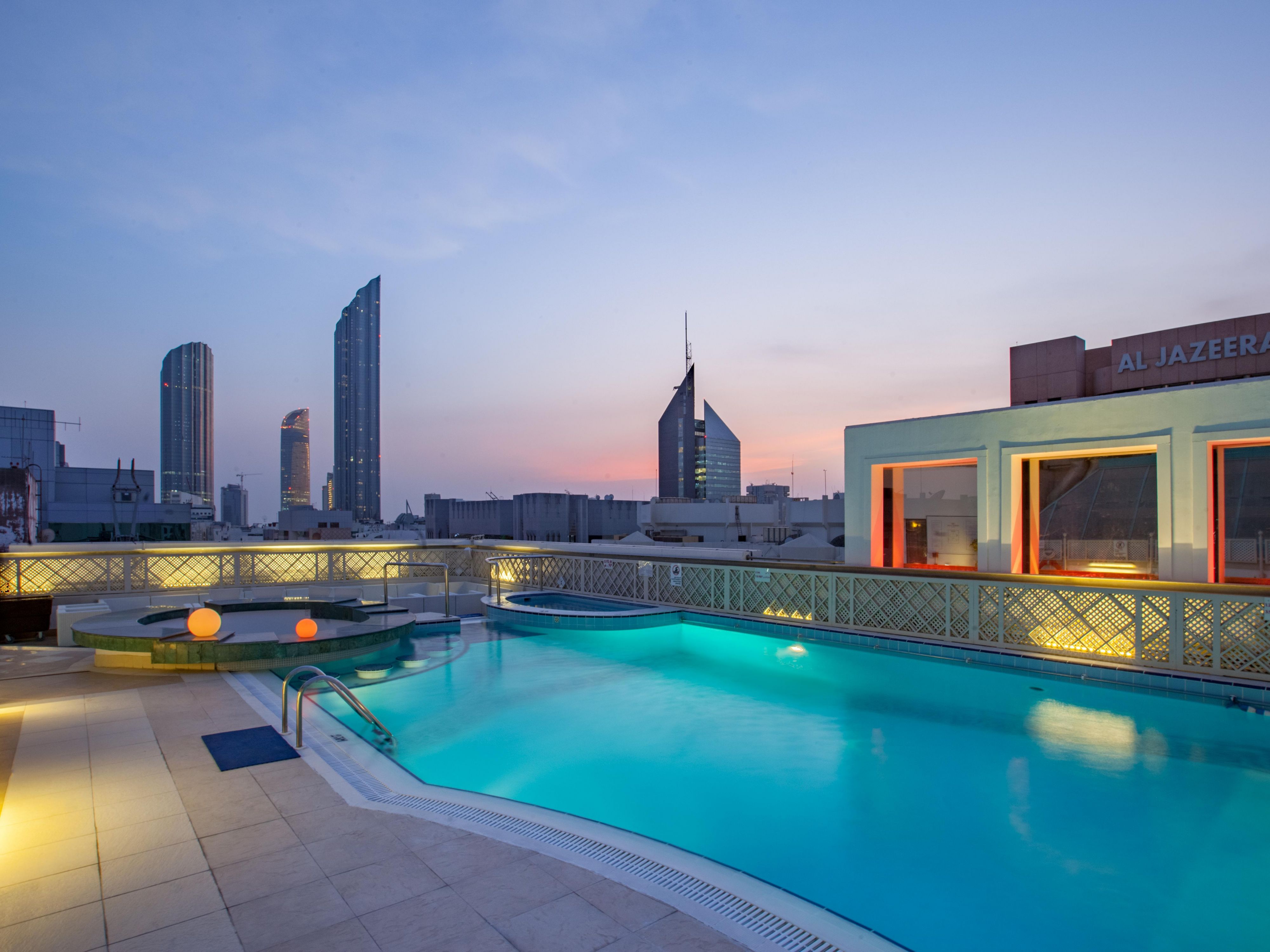 Crowne Plaza Abu Dhabi