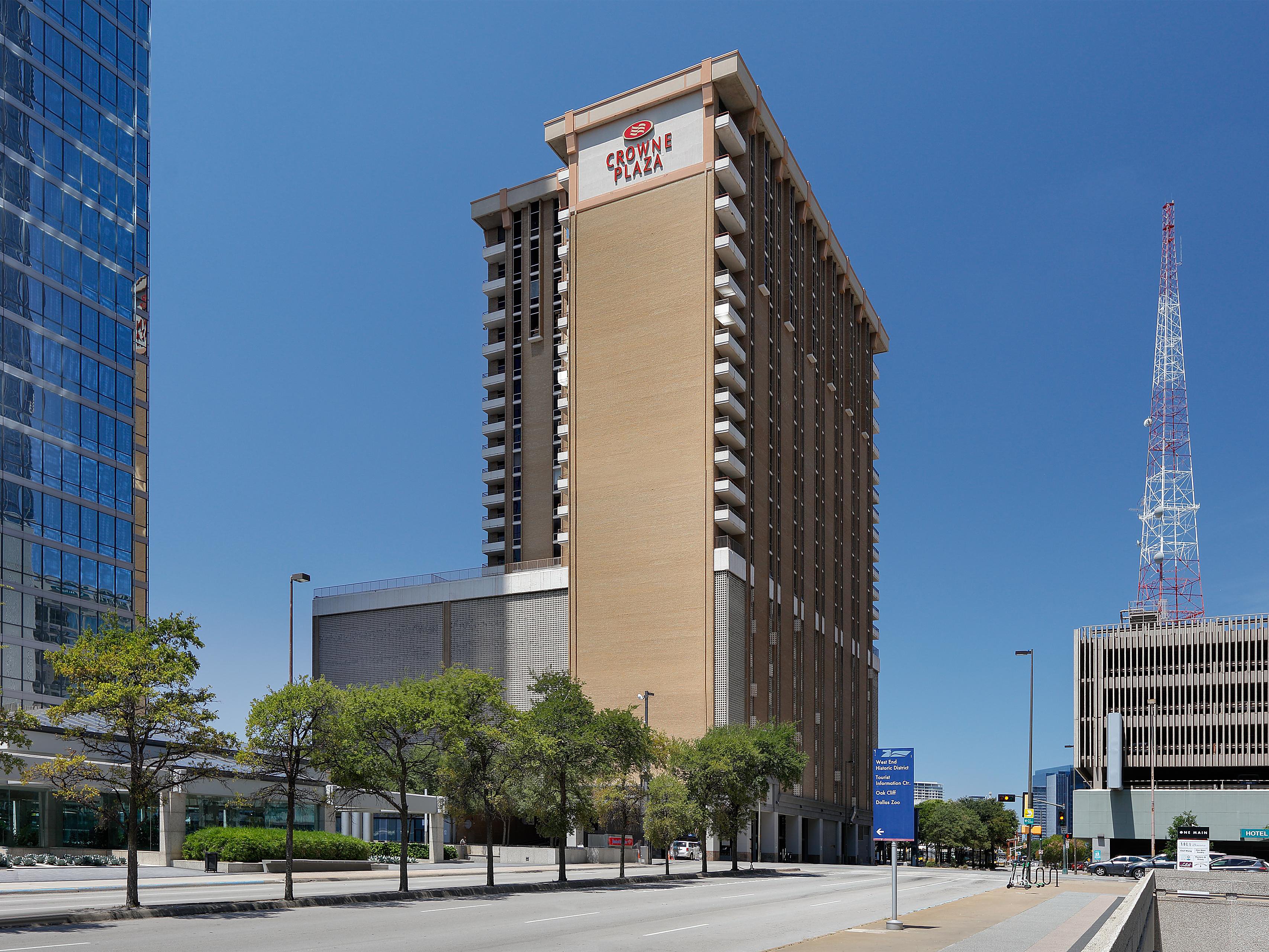 Hotels In Downtown Dallas Tx Crowne Plaza Downtown Dallas