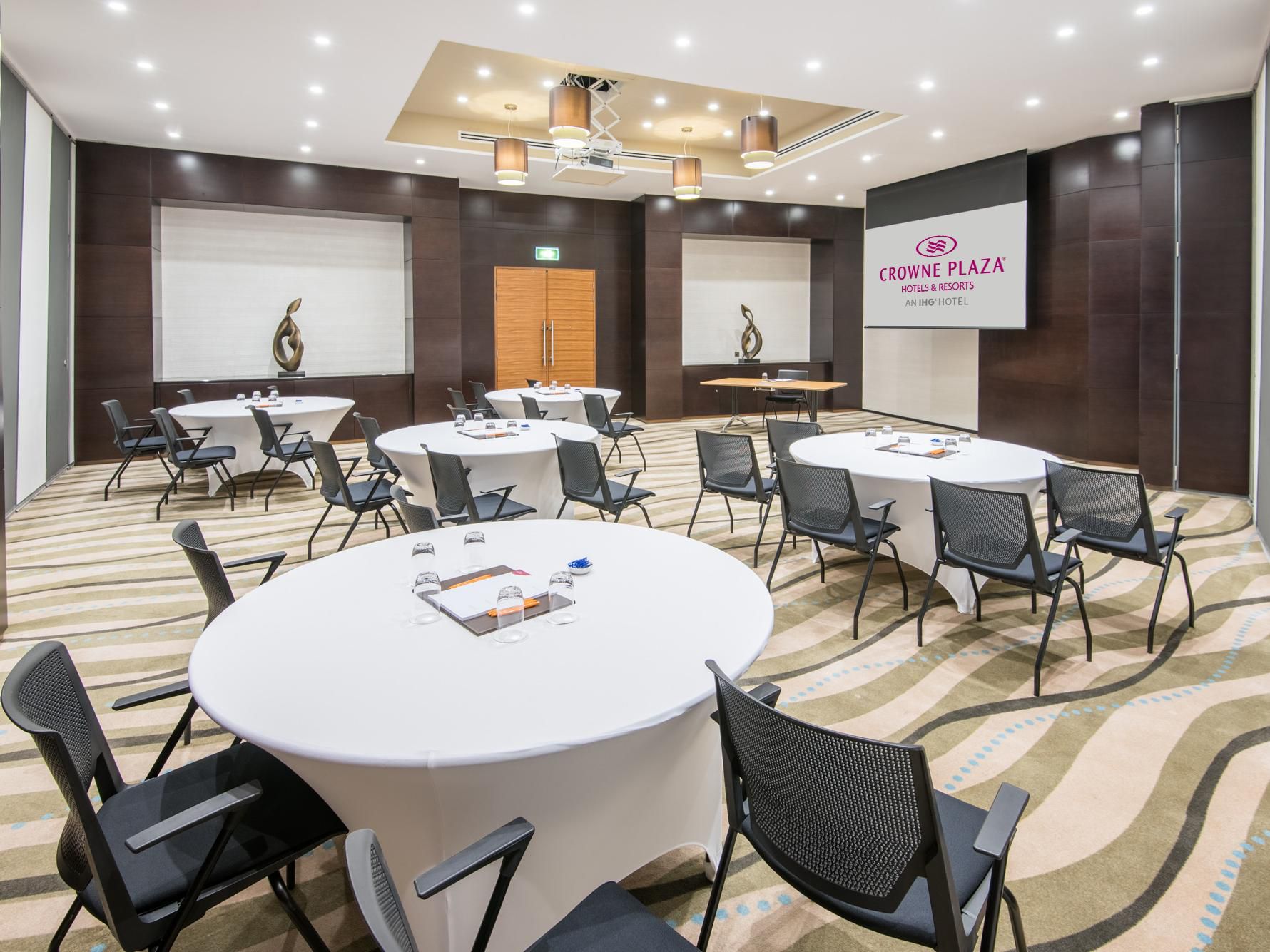 crowne plaza doha فنادق | crowne plaza doha - the business park ...