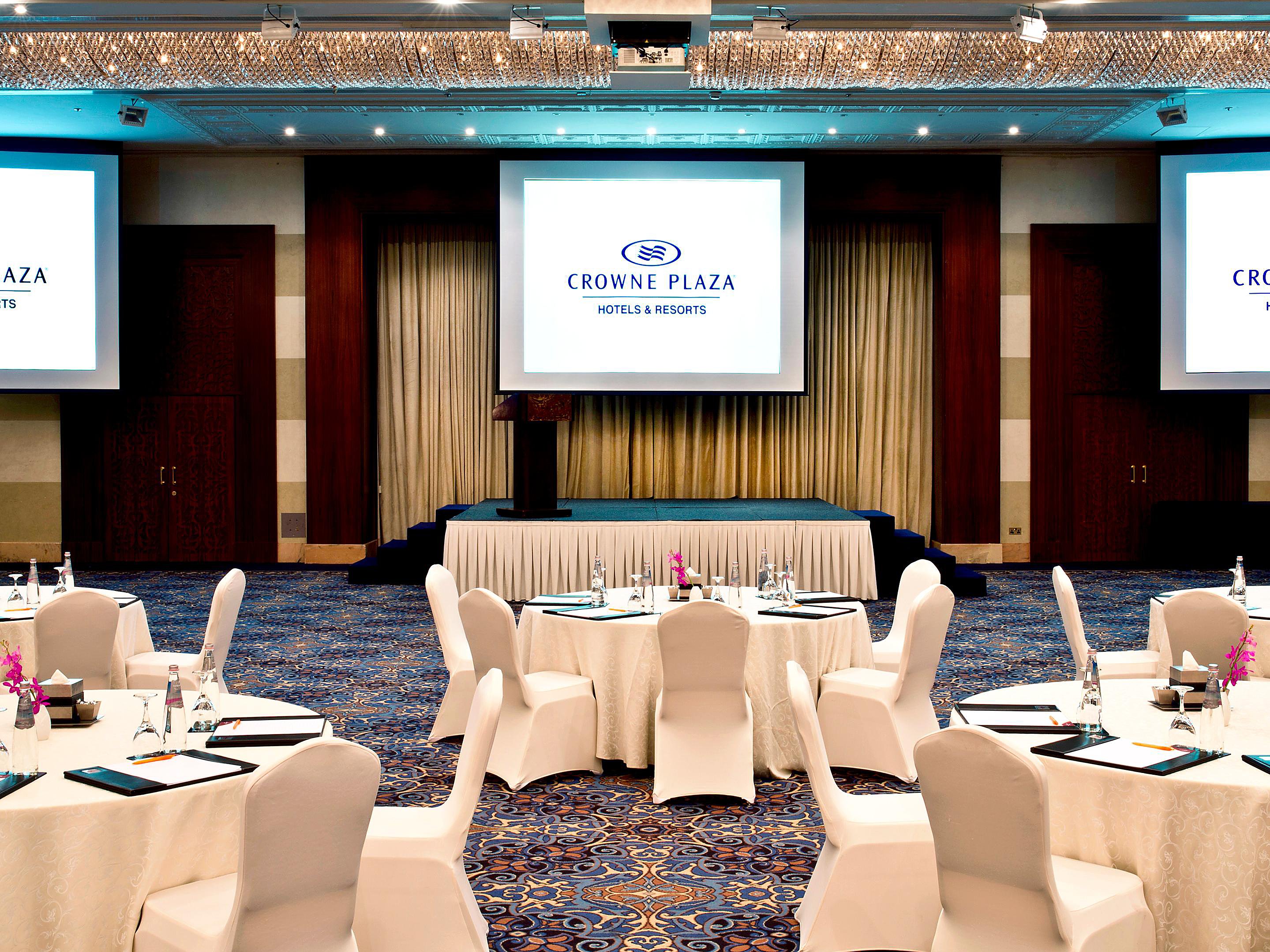 Crowne Plaza Dubai Hotels Crowne Plaza Dubai Deira Events