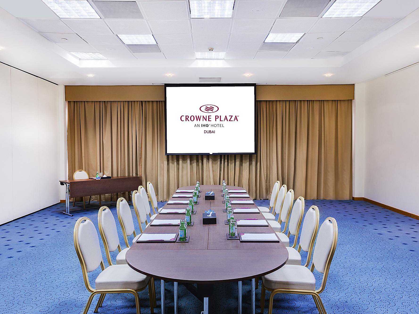 Crowne Plaza Dubai Hotel Meeting Rooms For Rent