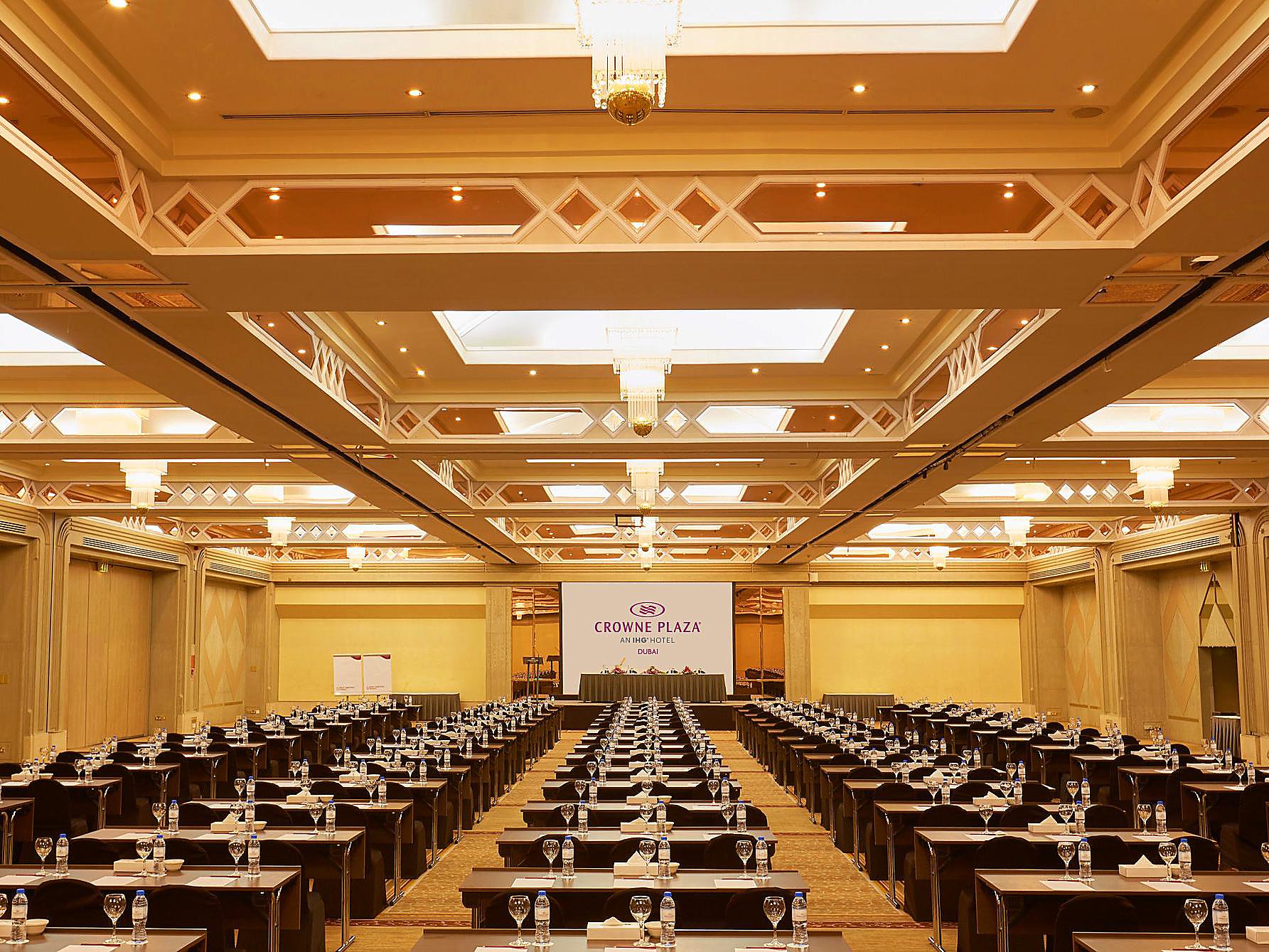 Crowne Plaza Dubai Hotel Meeting Rooms For Rent