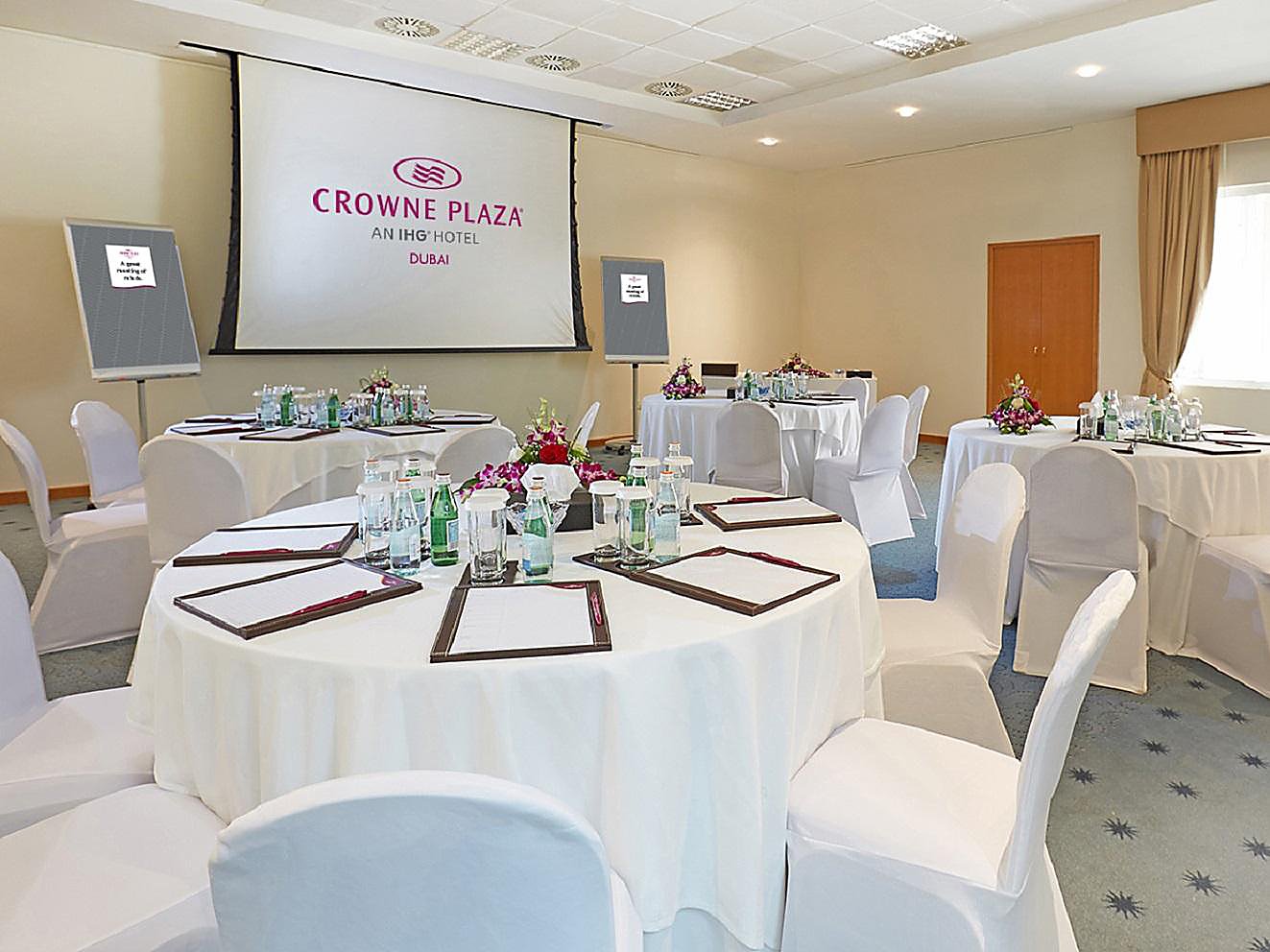 Crowne Plaza Dubai Hotel Meeting Rooms For Rent