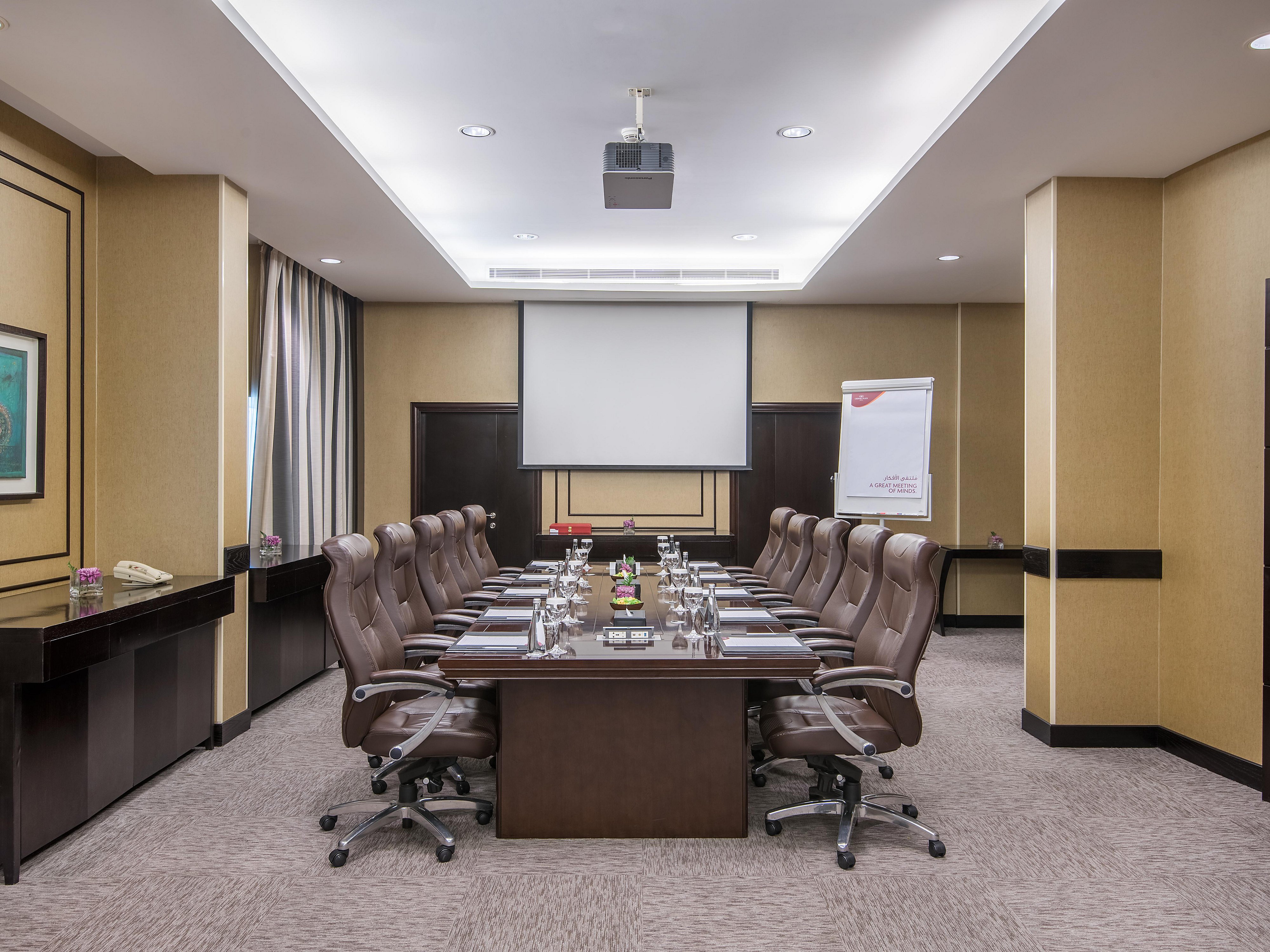 Crowne Plaza Jeddah Hotel Meeting Rooms For Rent In Jeddah