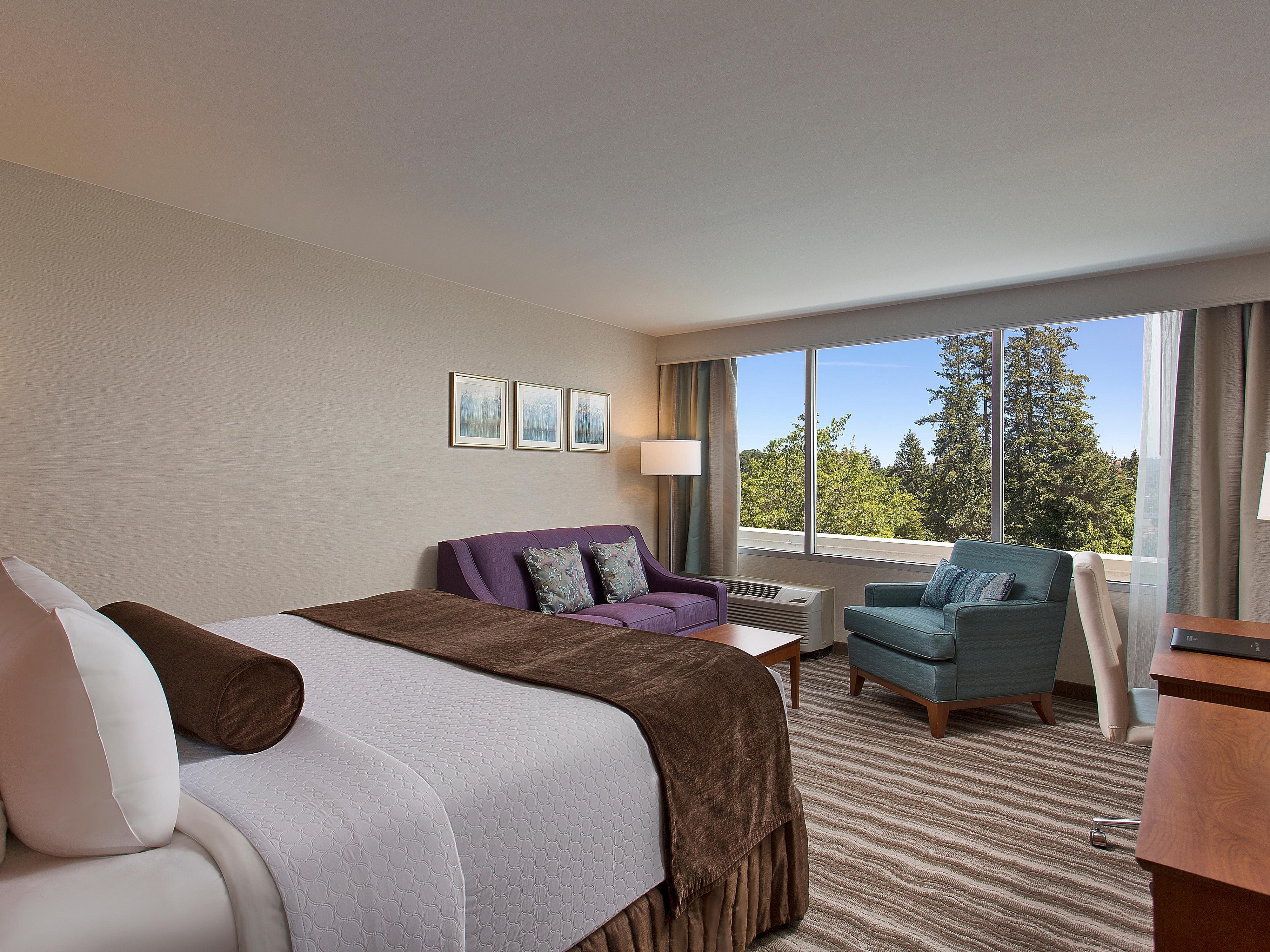 Lake Oswego Hotels South Of Portland Oregon Crowne Plaza