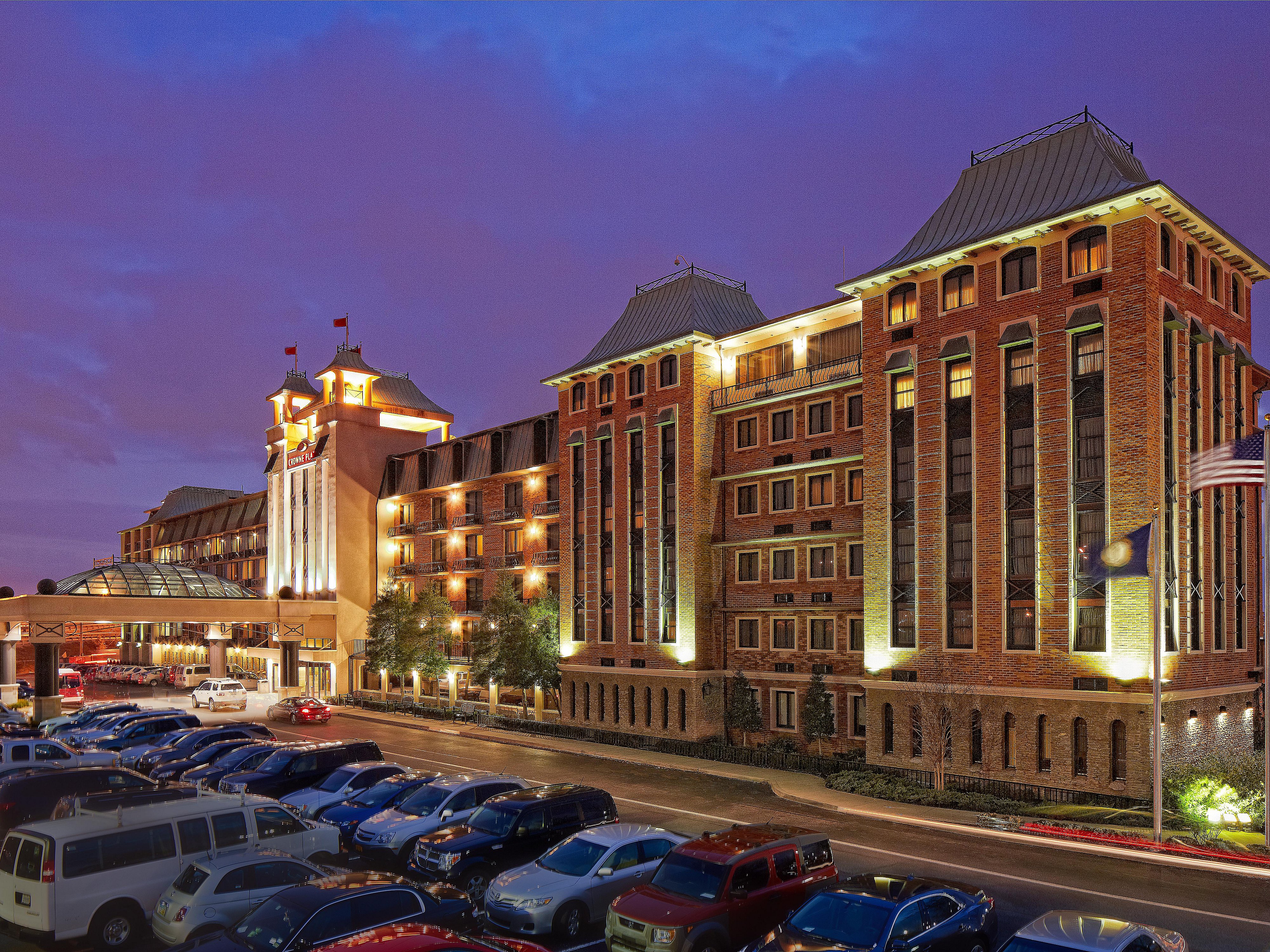 Hotels Near Louisville Airport Crowne Plaza Louisville Airport