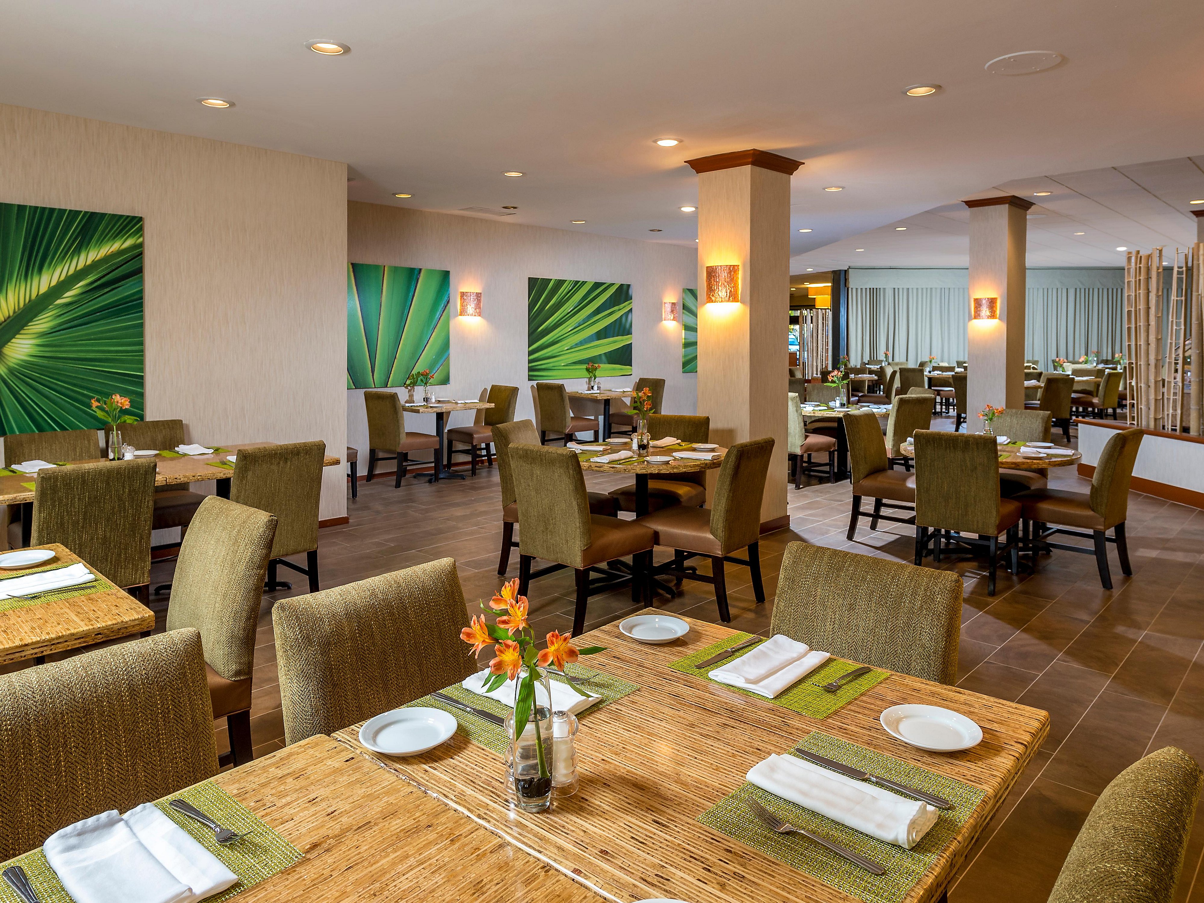 Restaurants Near Miami Crowne Plaza