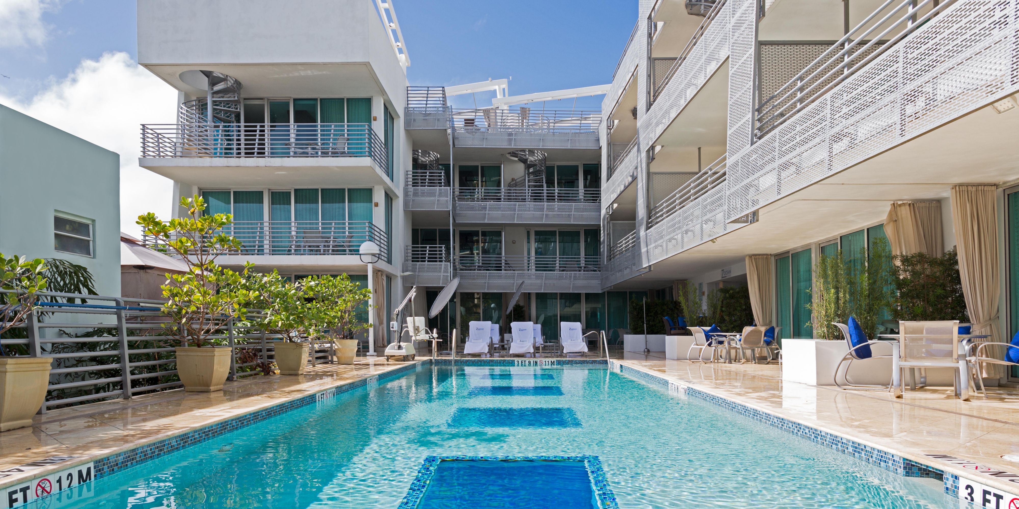 Hotels On Ocean Drive South Beach Miami Crowne Plaza South Beach