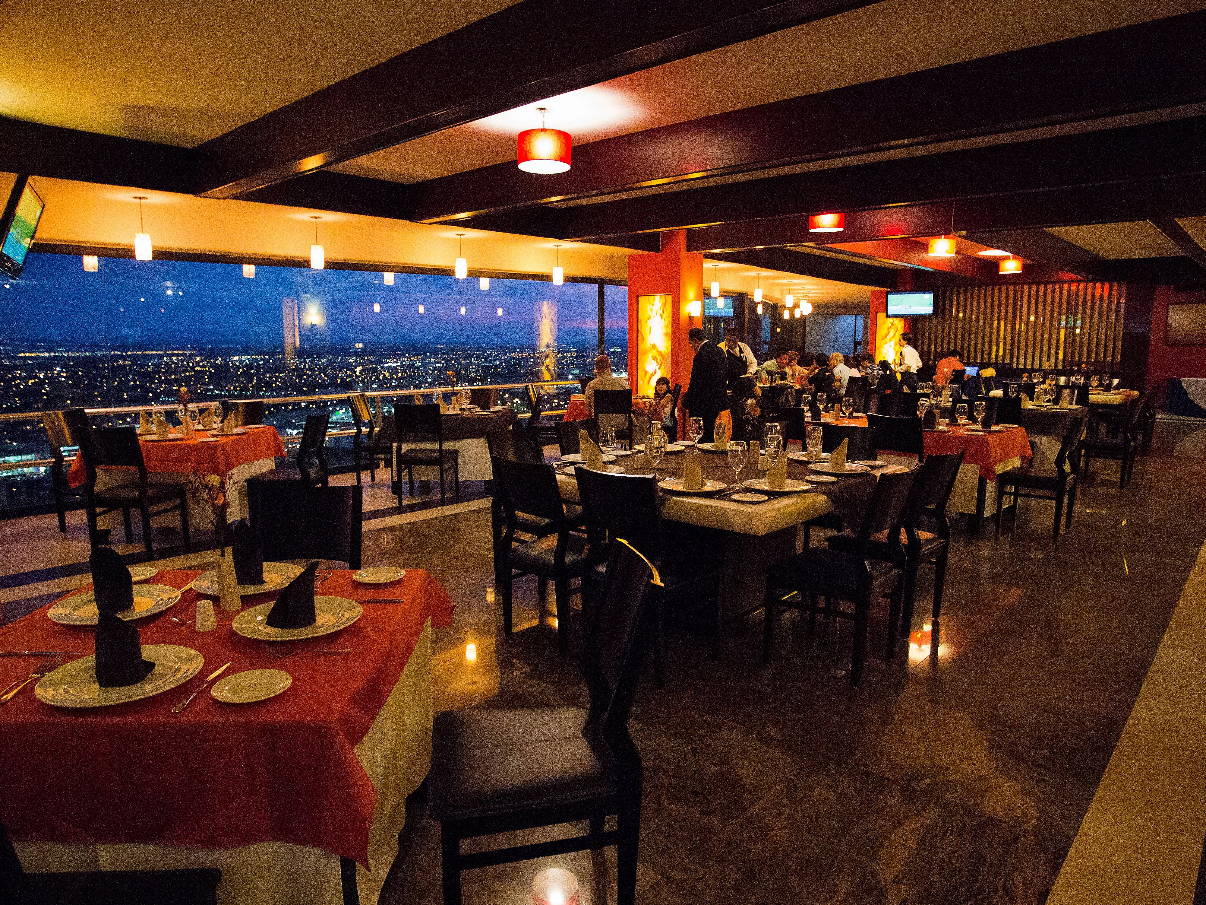 Restaurants Near Queretaro Crowne Plaza